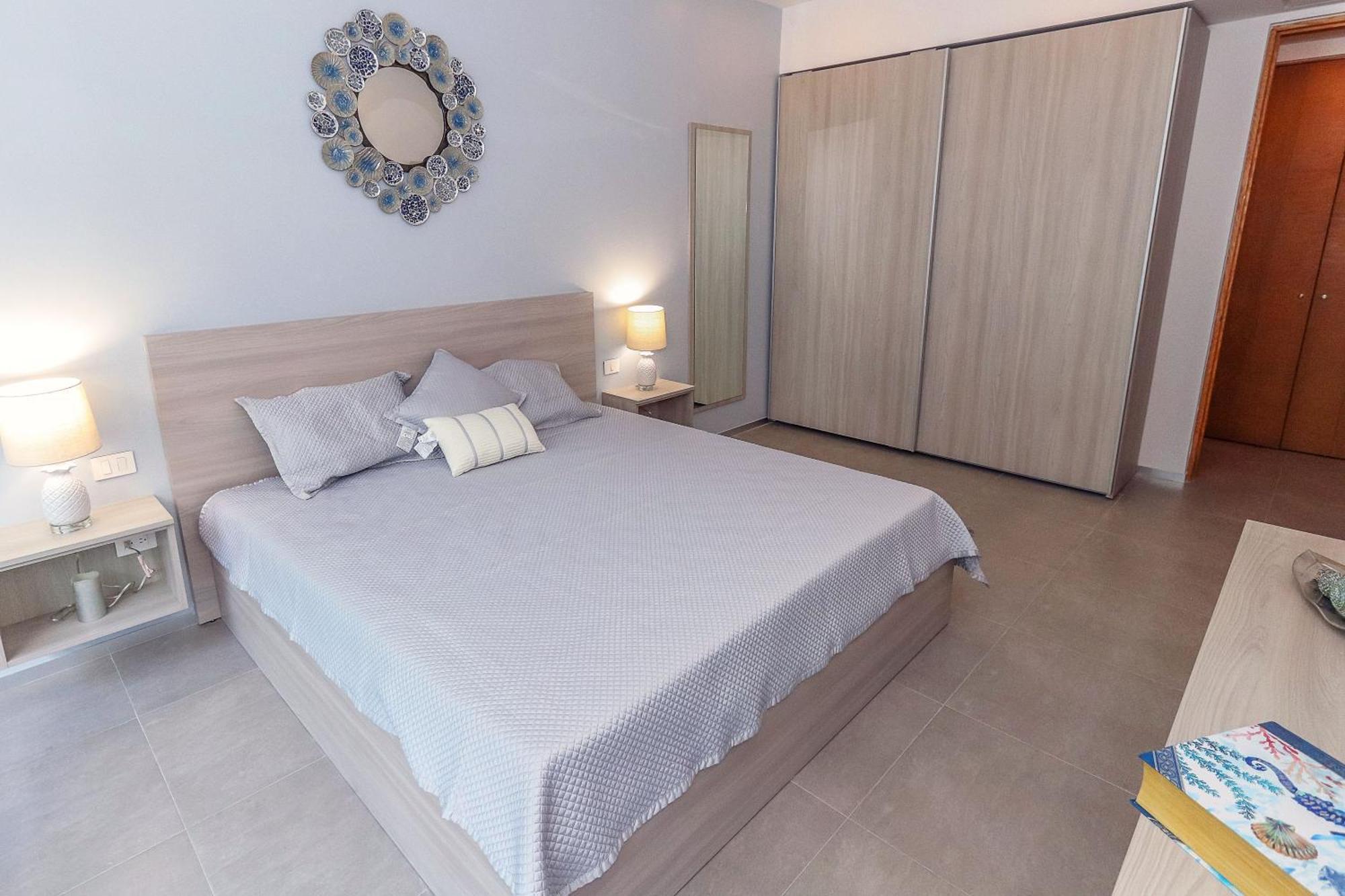 Luxury 1 Bedroom - 2 Pools & Gym - At The - Descanso Apartment *
