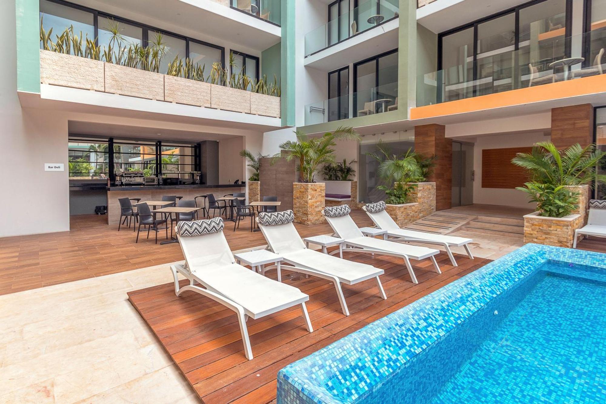 Luxury 1 Bedroom - 2 Pools & Gym - At The - Descanso Apartment *
