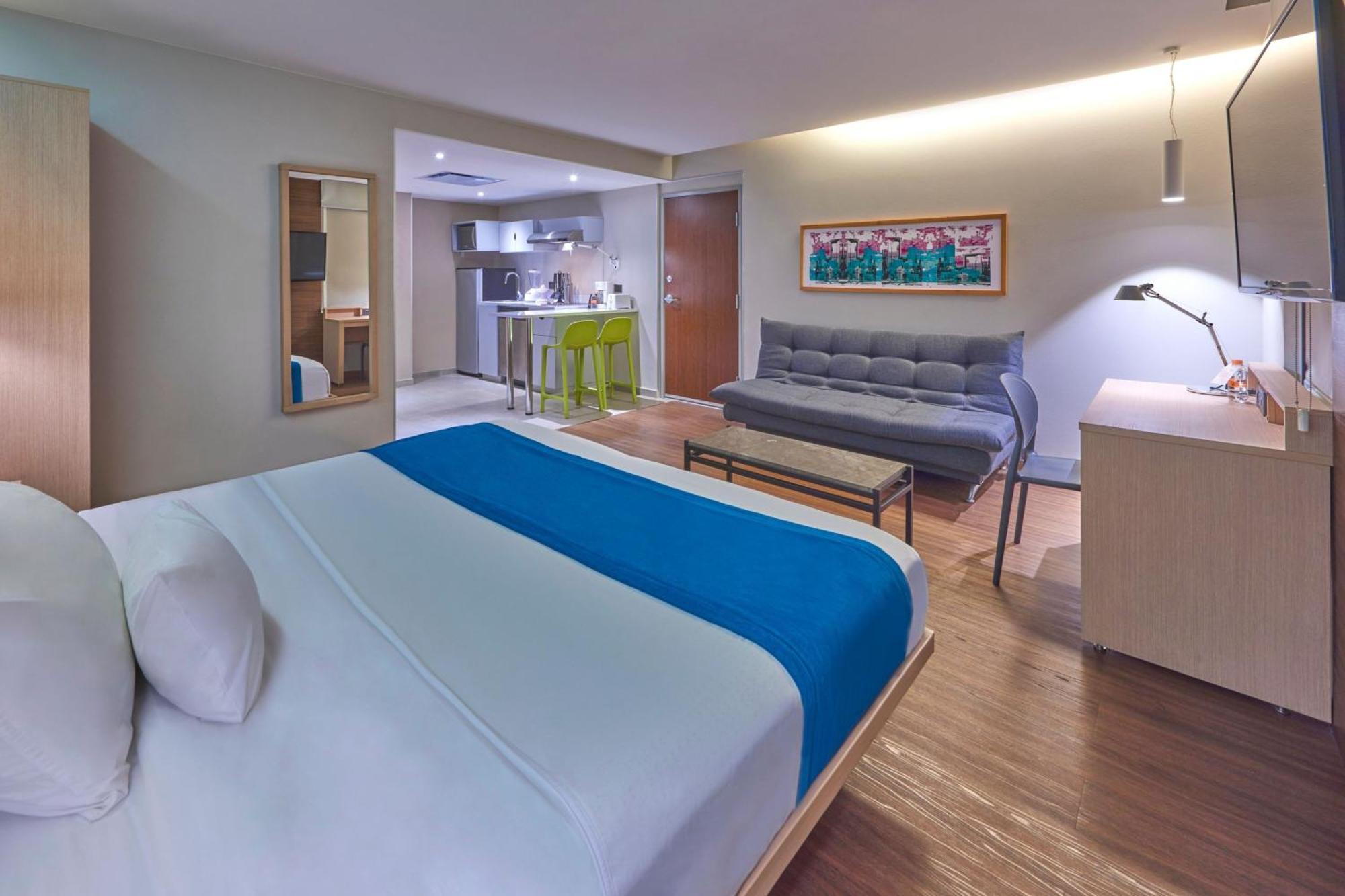 Aparthotel Express By Marriott Playa del Carmen