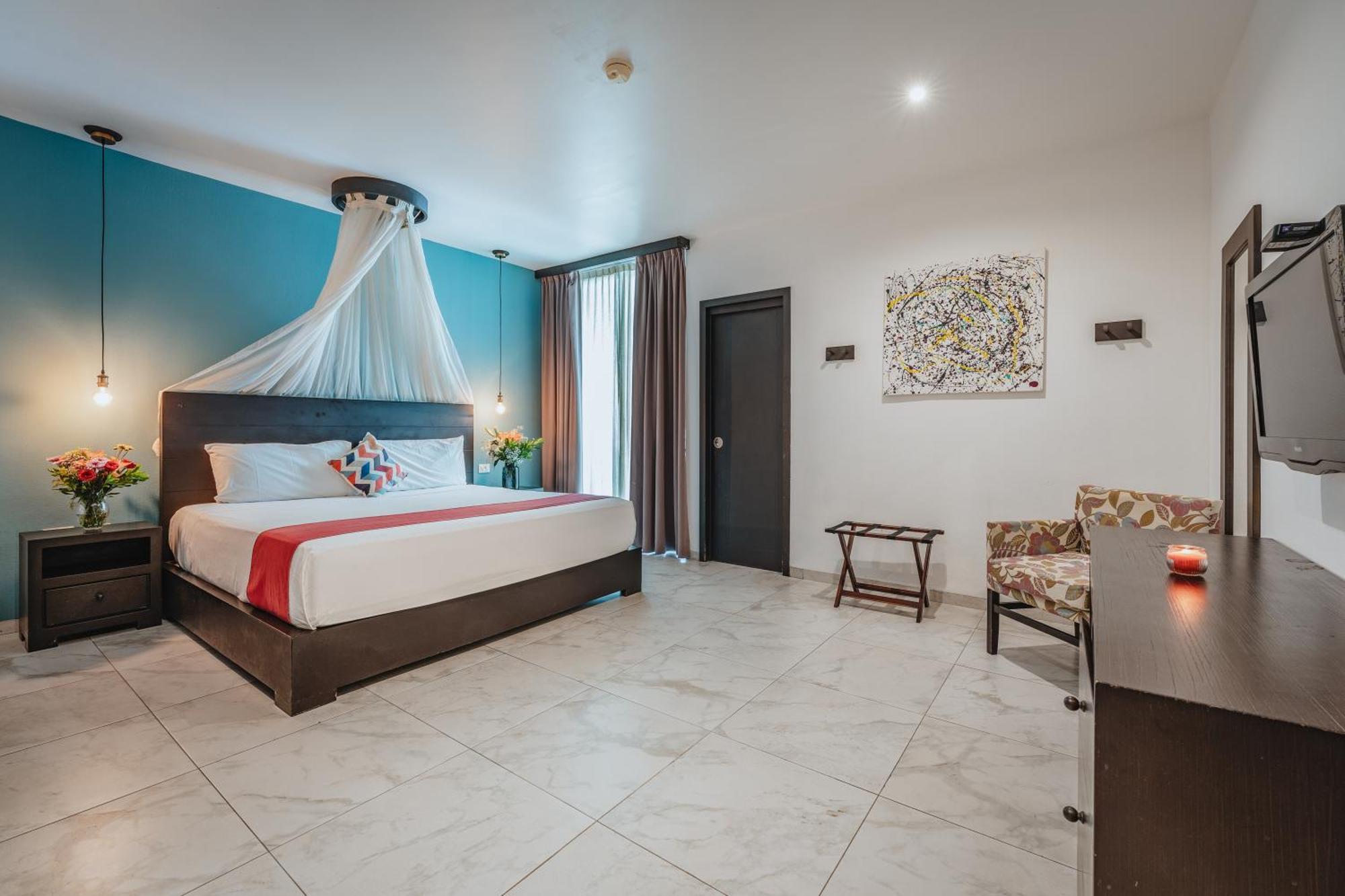 Khách sạn Soho Playa 4*