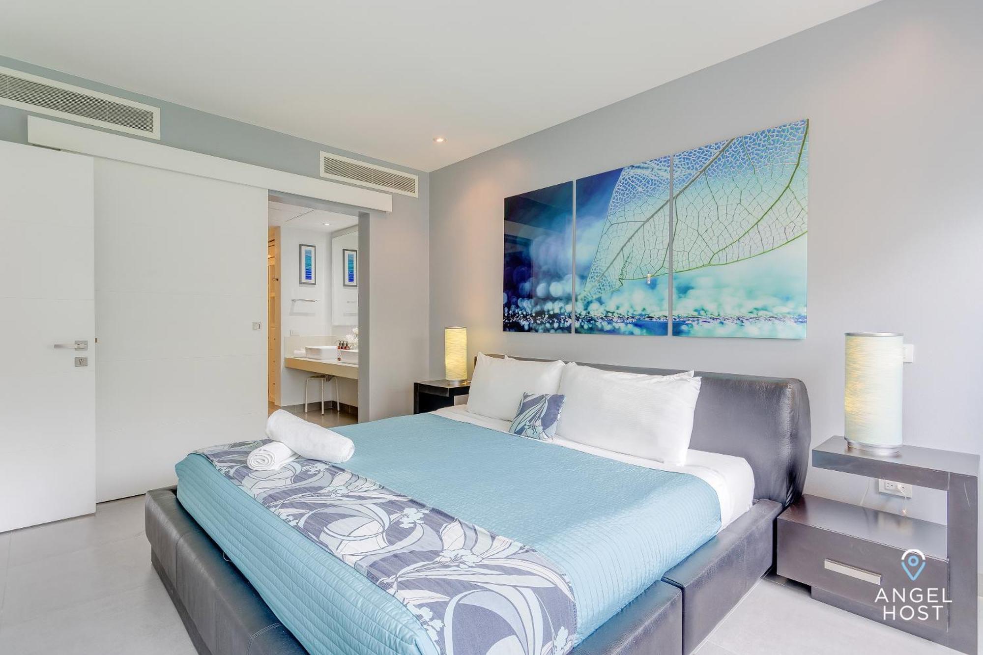 Căn hộ Golfers' Paradise At Nick Price Residences! *