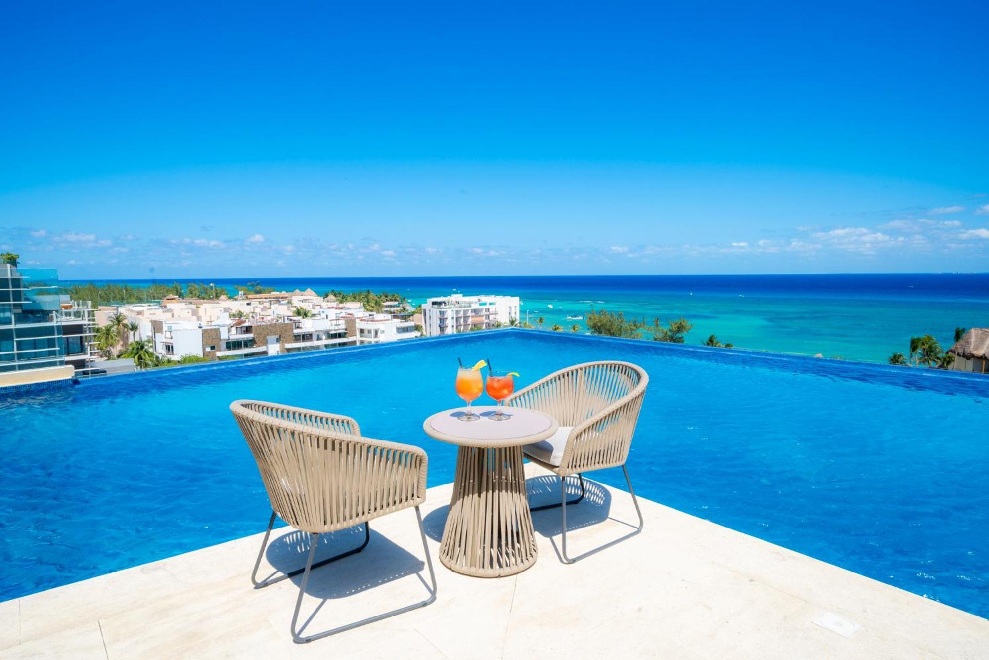 Luxury 3 Bedroom With Ocean View & Pool - Marila 503 Apartamento Playa del Carmen