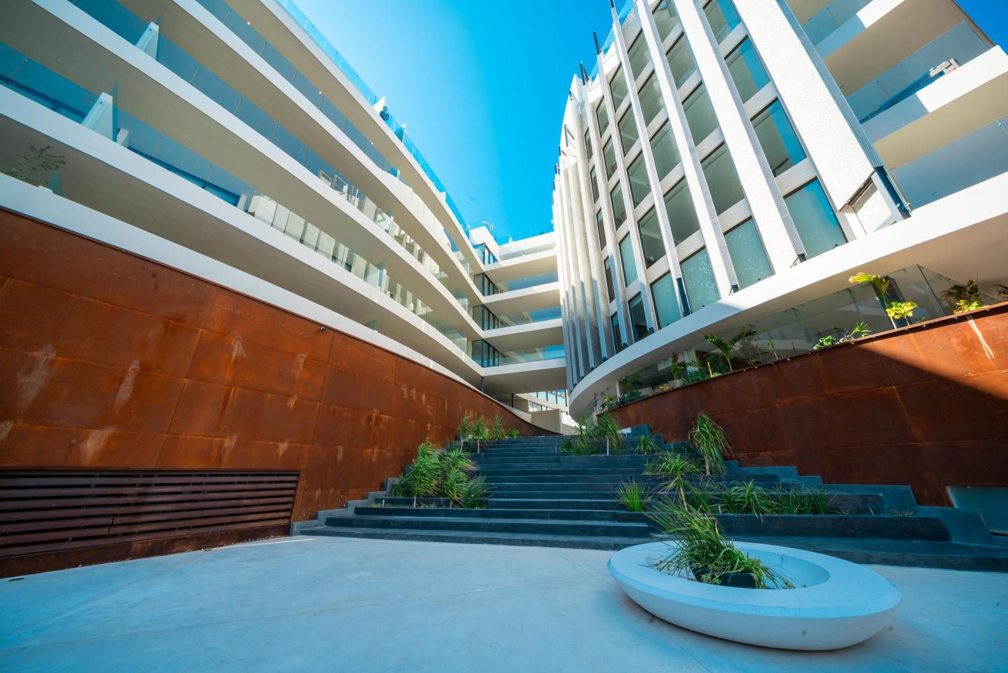 Luxury 3 Bedroom With Ocean View & Pool - Marila 503 Apartamento *