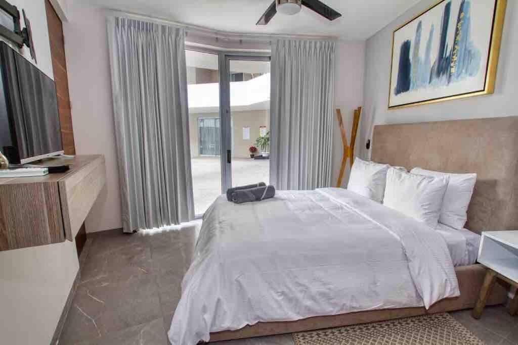 2bed 500m From Apartment *