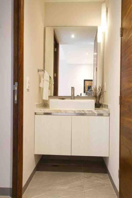Apartment 2bed 500m From Playa del Carmen