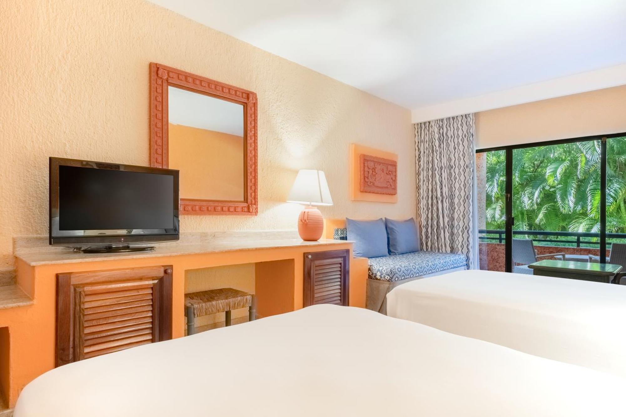 Iberostar Waves Tucan Khu nghỉ mát