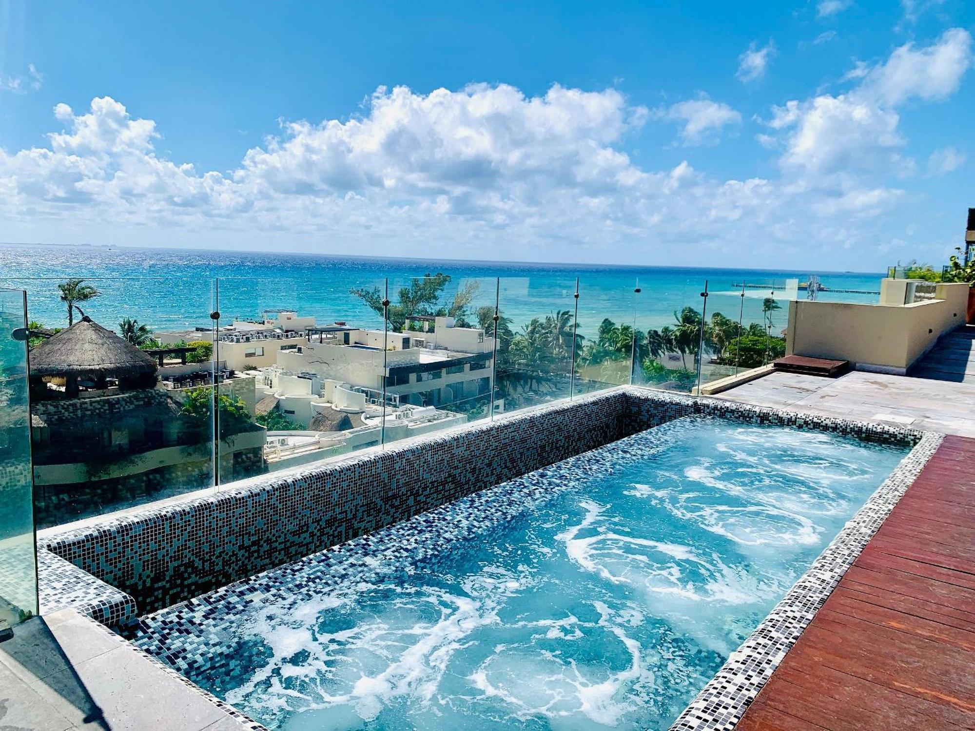 1 Block From The Ocean And 5thav Holiday home Playa del Carmen