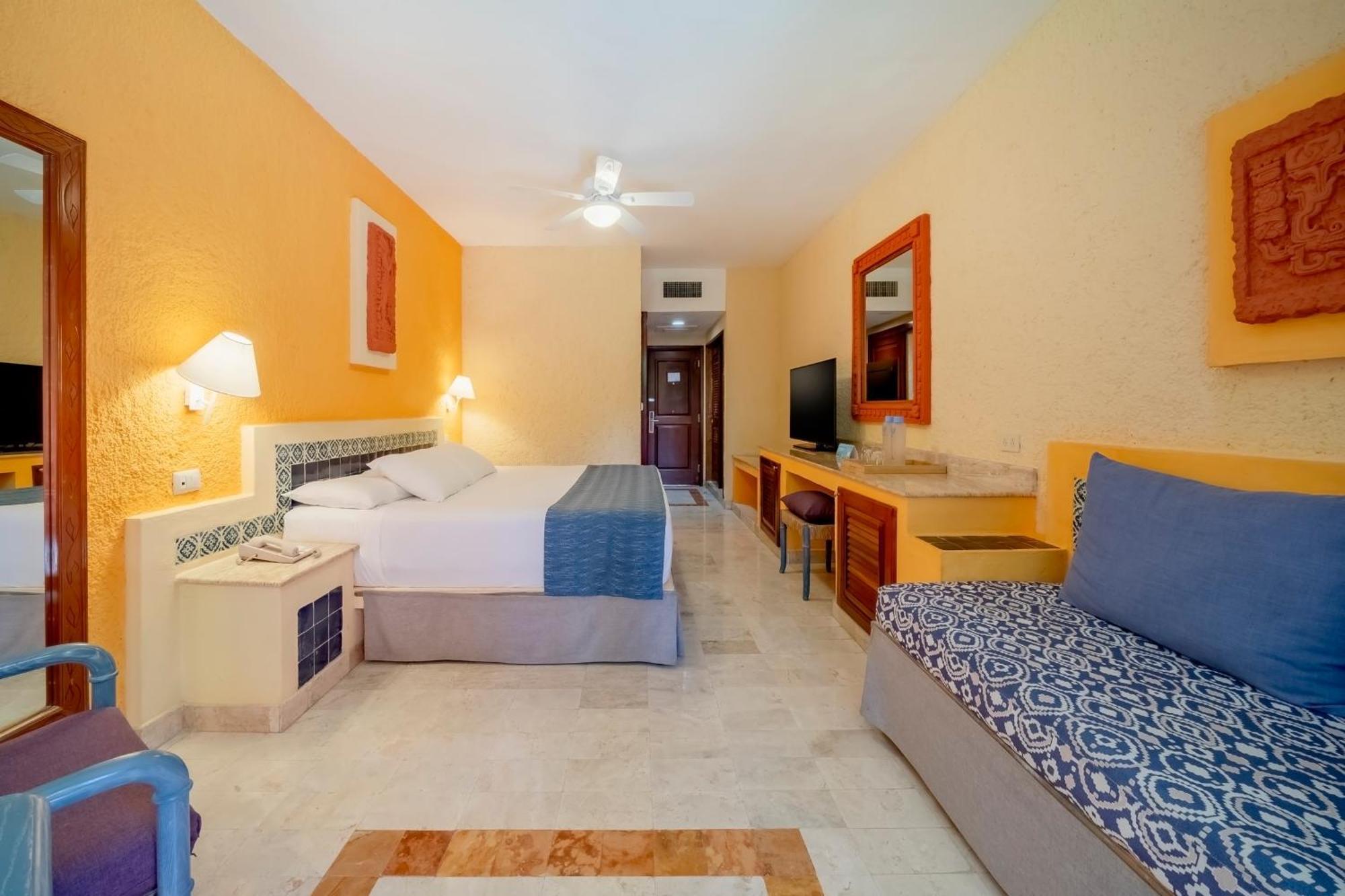 Khu nghỉ mát Iberostar Waves Tucan