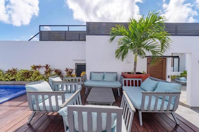 Lujoso Departamento En La Quinta Avenida Playa del Carmen