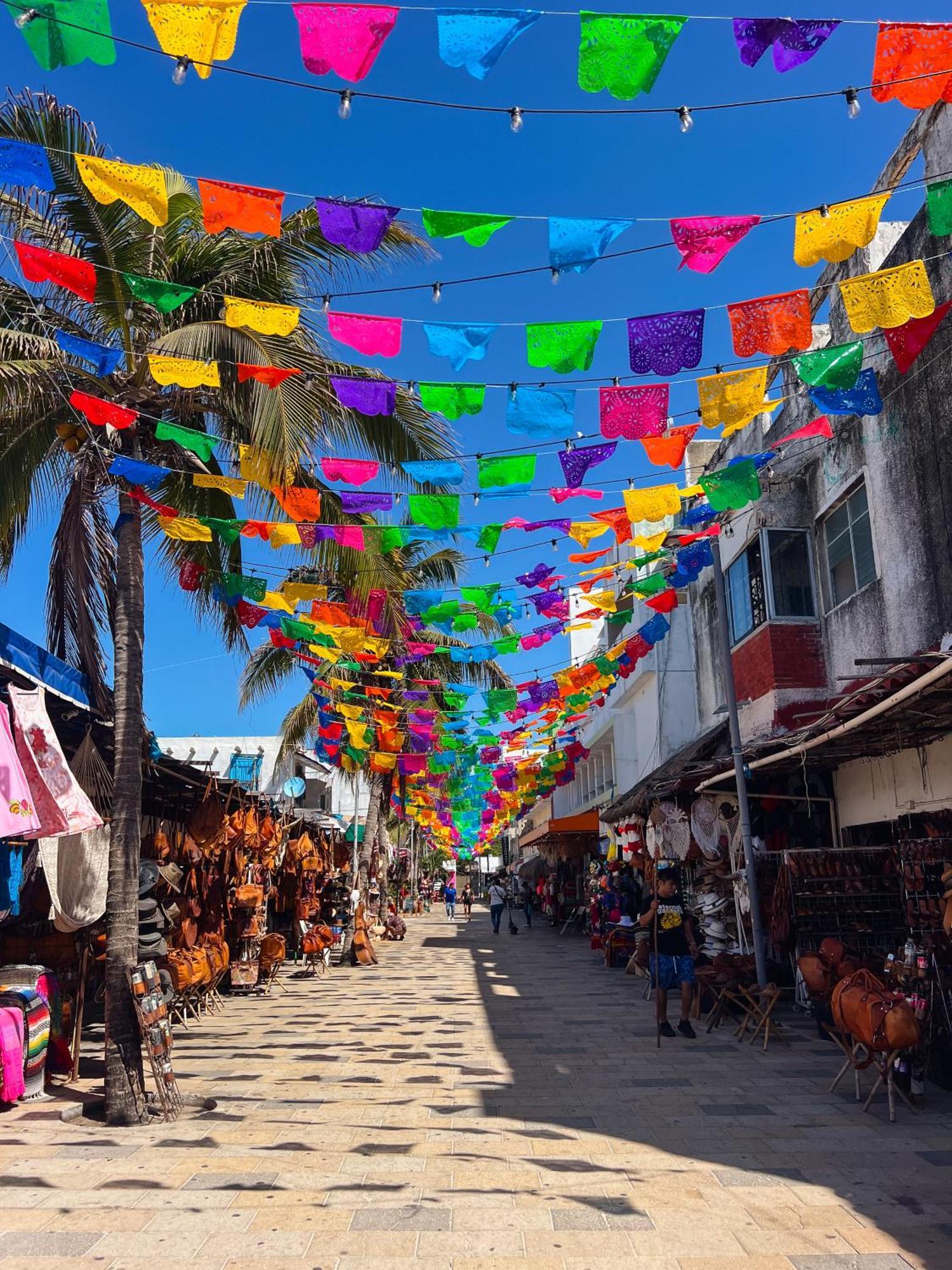 Aalada Playa del Carmen