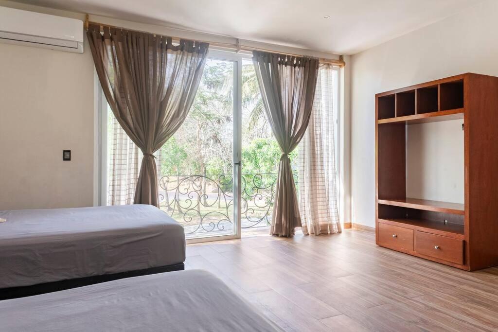Casa Ohana Pousada