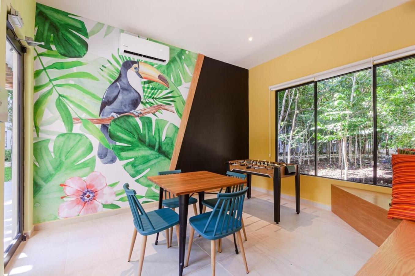 Apartment Brand New! 10min To Wifi 200mb Gym Pool *