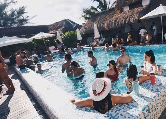 Tucasaenplaya Khách sạn hẻo lánh *