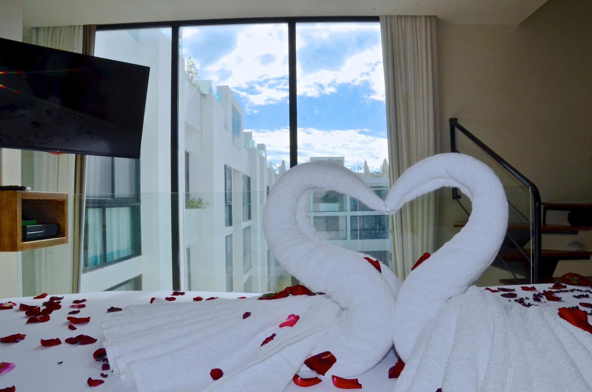 Anah Playa Luxury Penthouses And Apartment