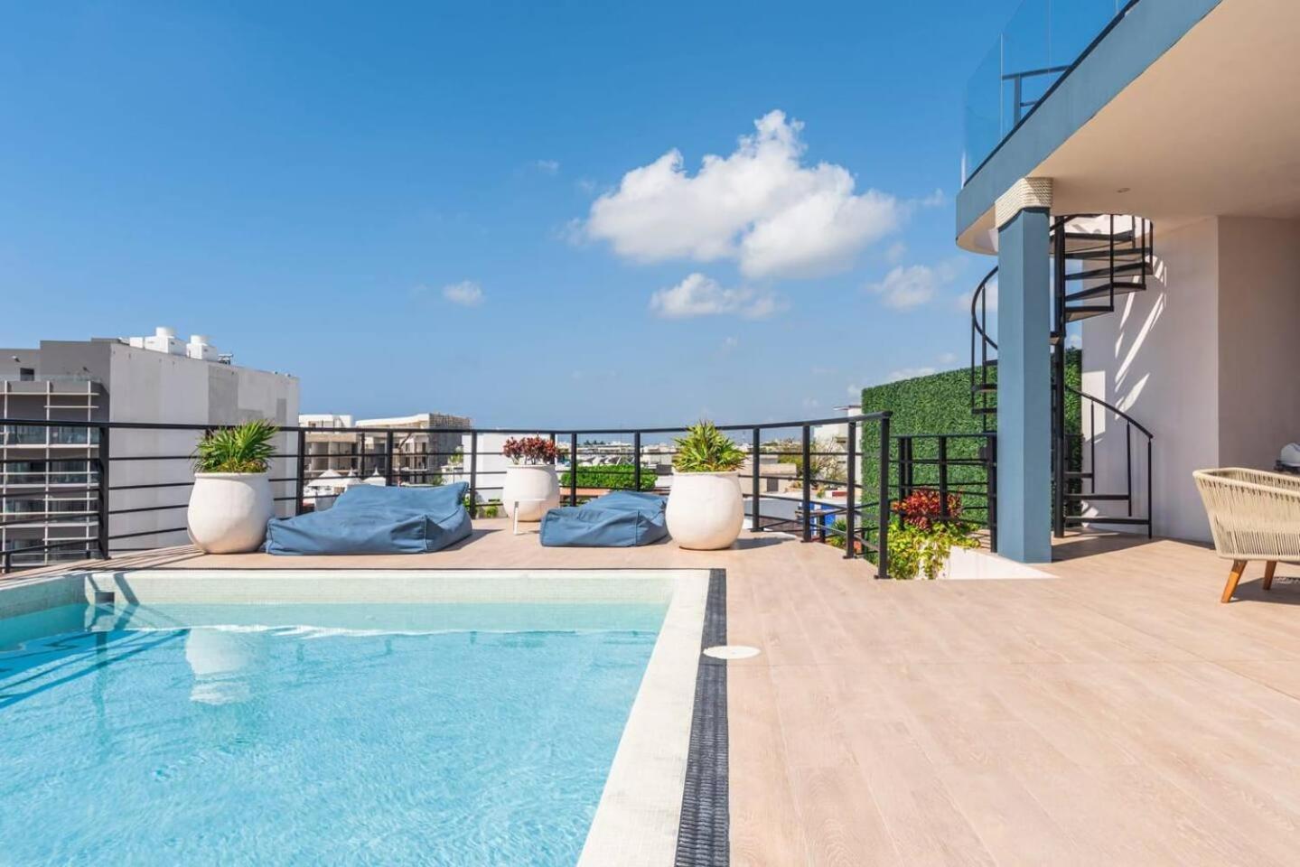 Holiday home Luxury Room, Ocean View From Balcony And Rooptop