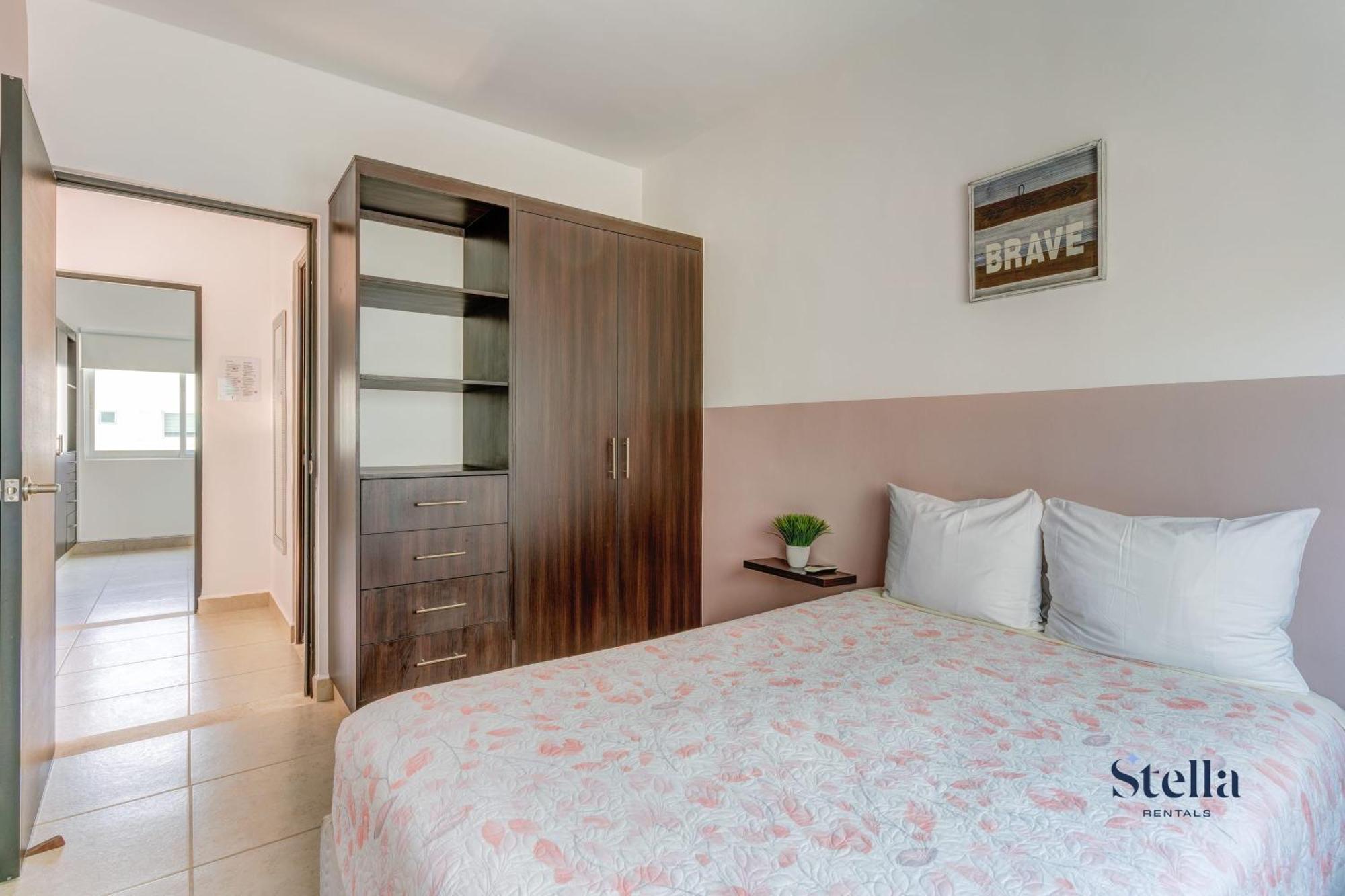 Private Roof With Bbq Shared Pool And Playground Apartment *