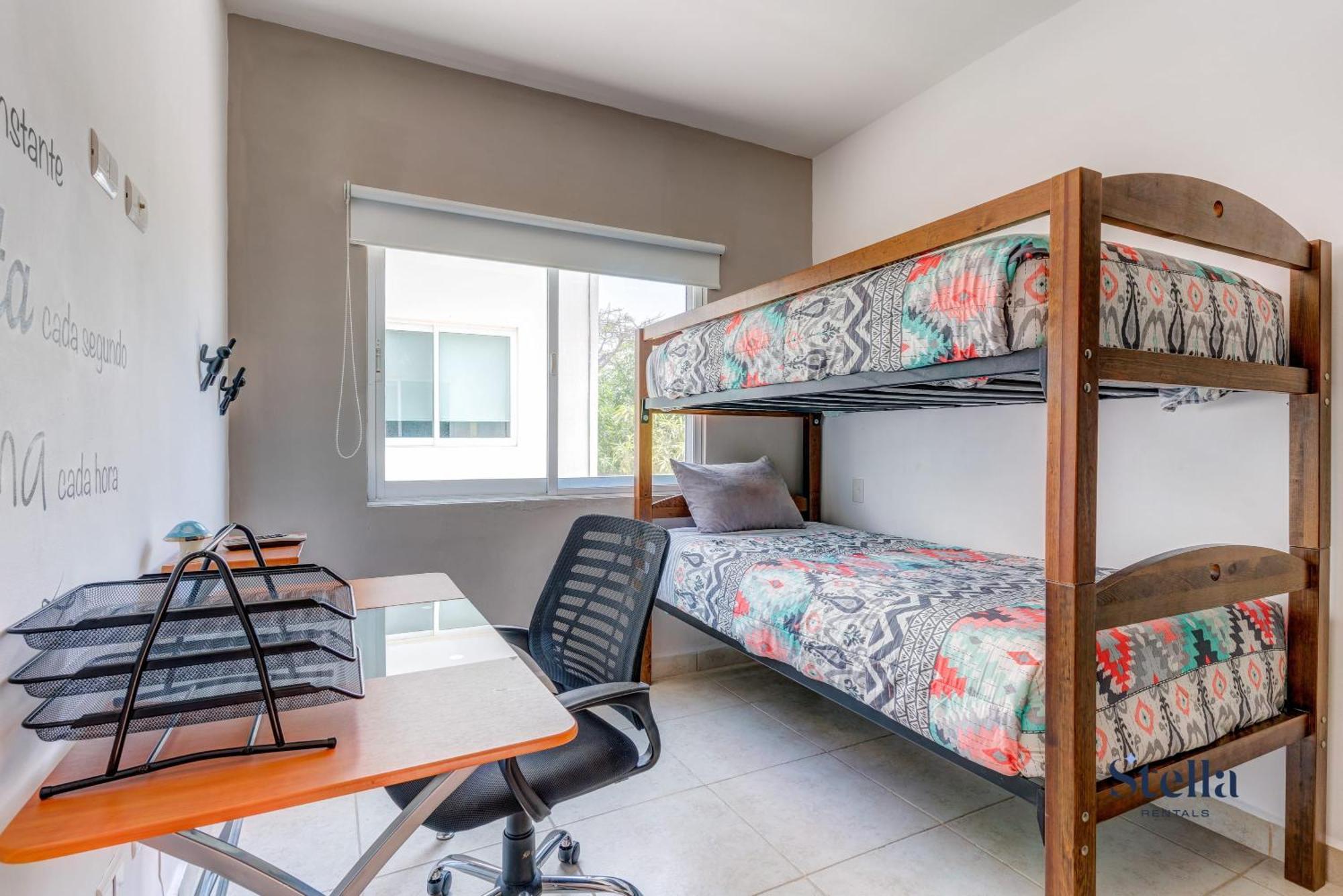 Apartment Private Roof With Bbq Shared Pool And Playground *