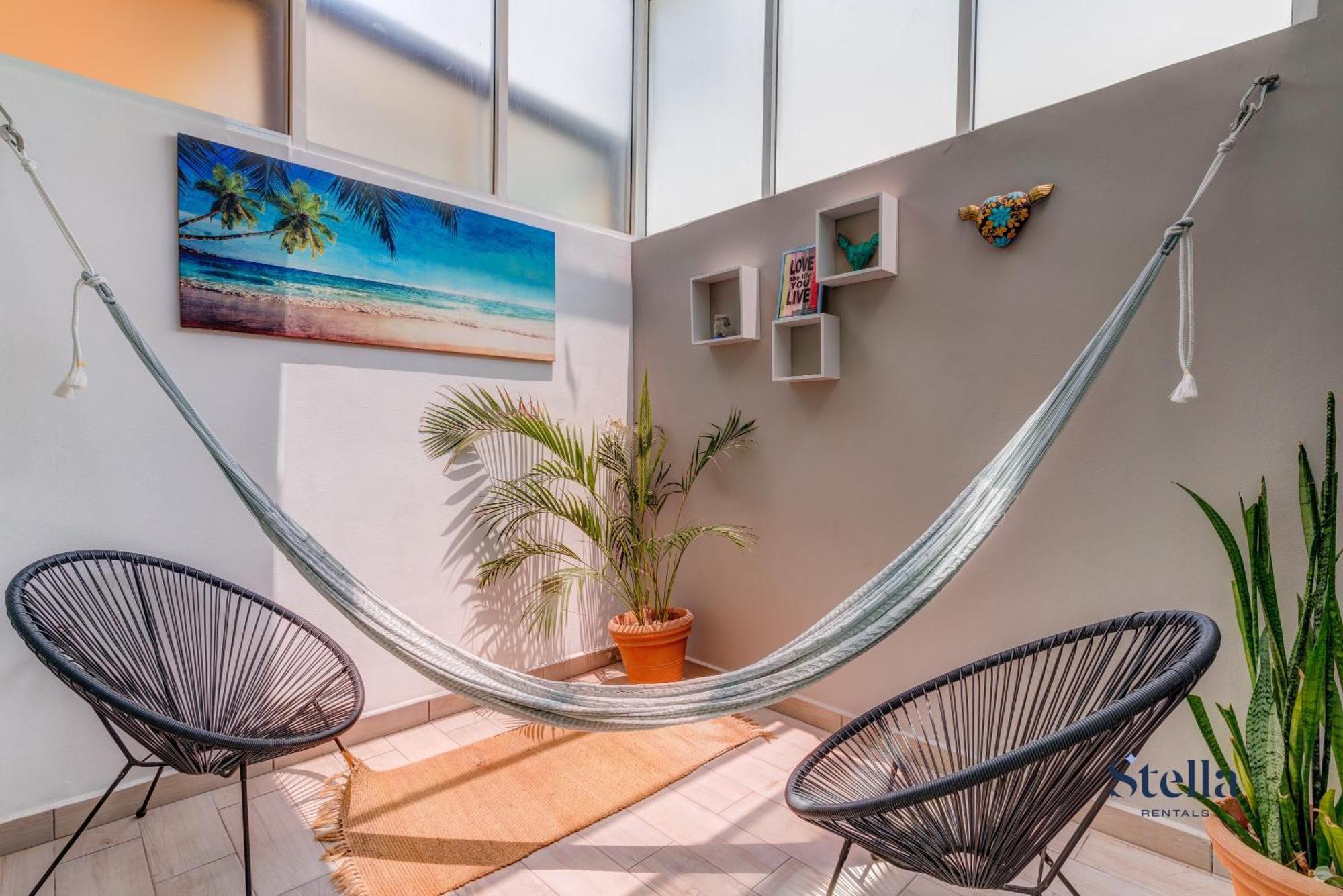Private Roof With Bbq Shared Pool And Playground Apartment