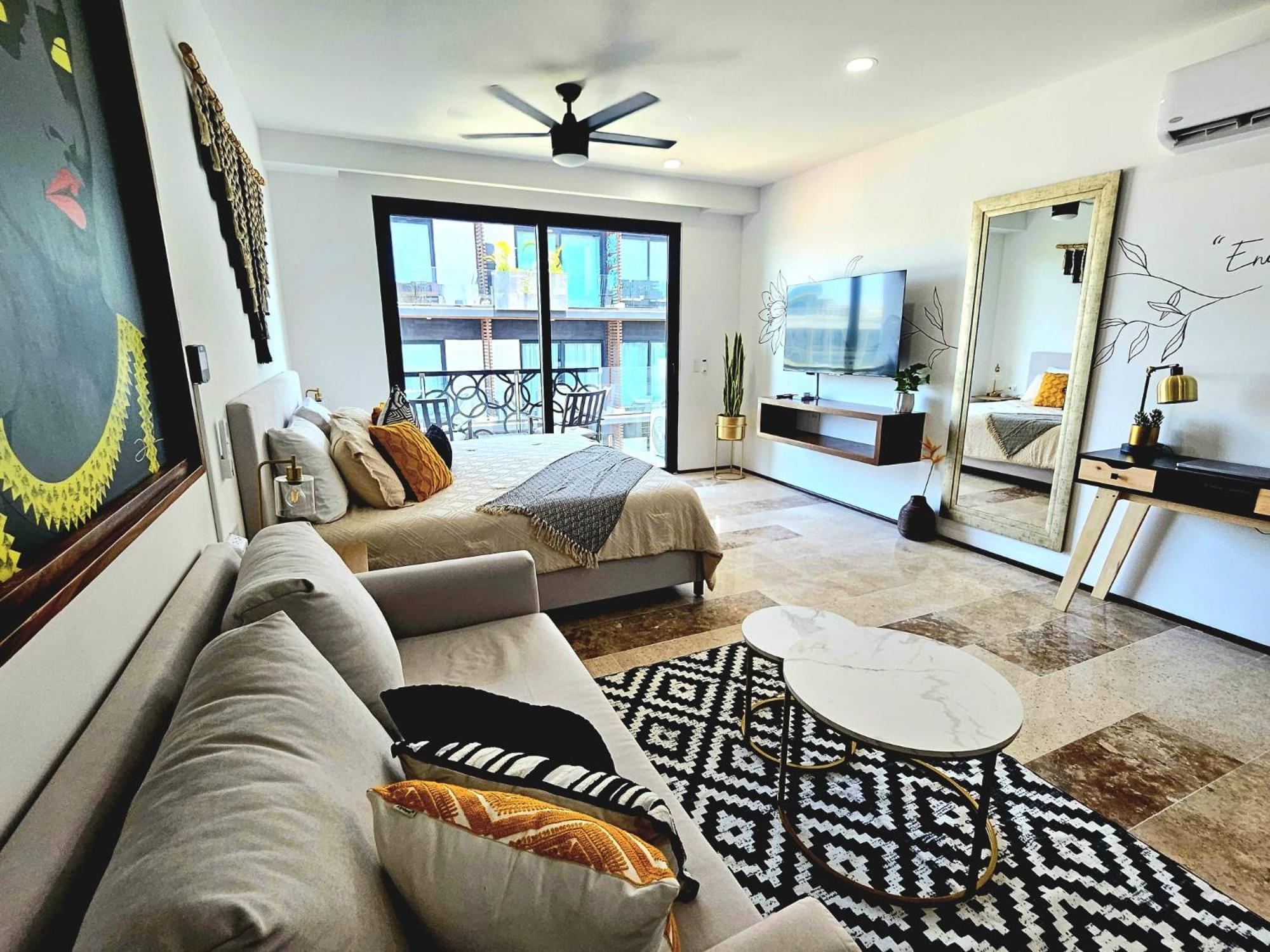 Stylish With Roof Ocean Views Near Mamitas And 5th Ave Căn hộ