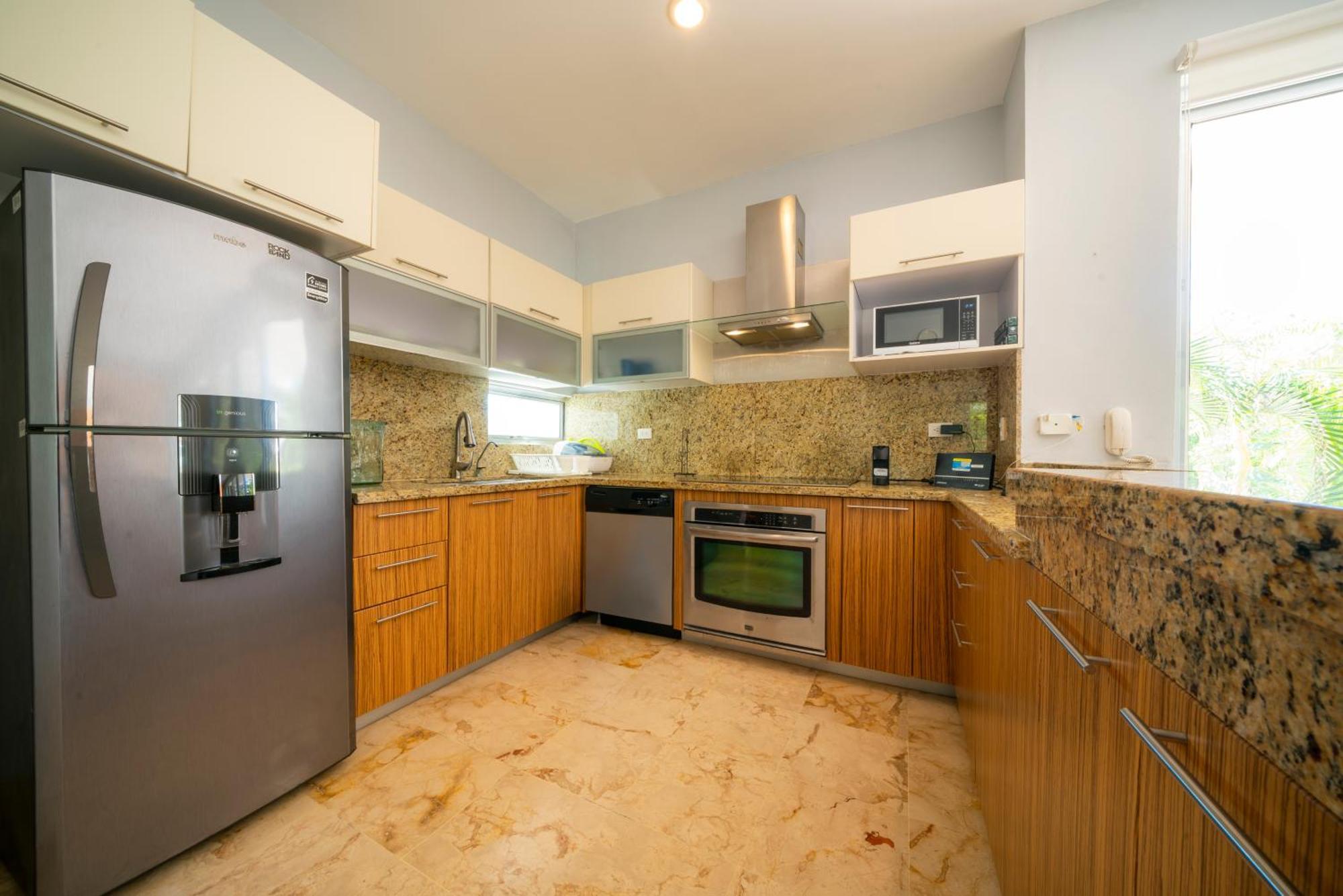 Modern 2 Bedroom With Pool - Near To The - Casa Del Mar 113 Holiday home Playa del Carmen