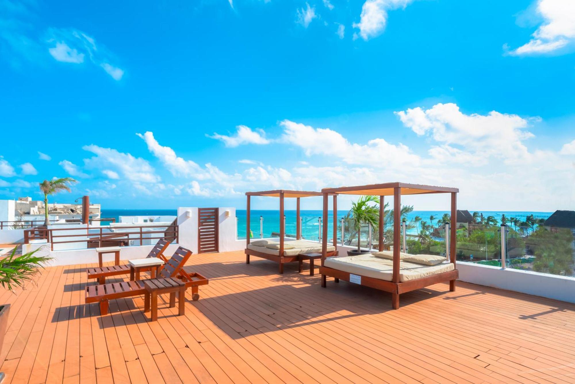 Modern 2 Bedroom With Pool - Near To The - Casa Del Mar 113 *