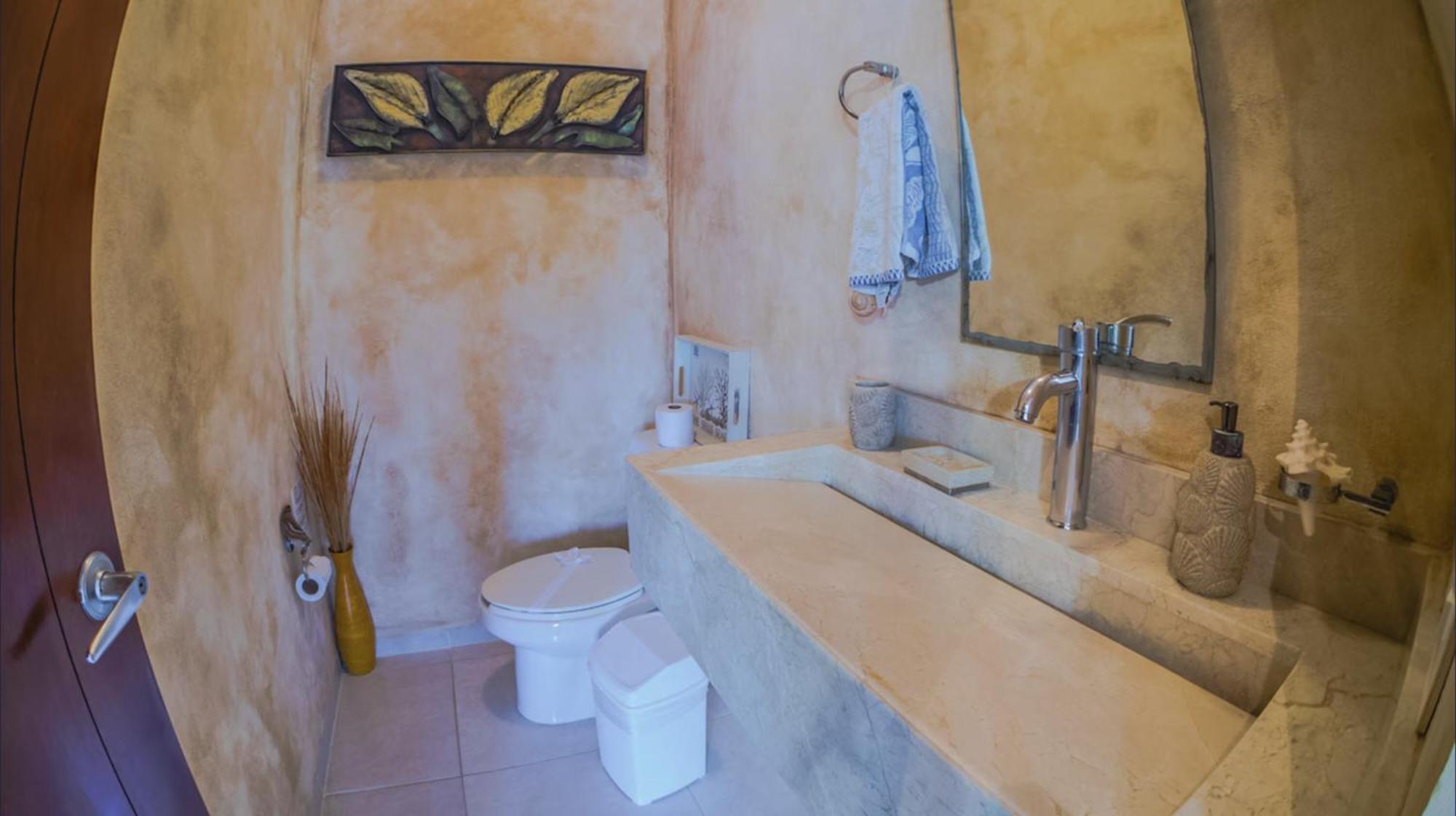 Holiday home Luxury 2 Level Penthouse With 2 Bedroom - Only 3 Blocks From The - Meridian 310