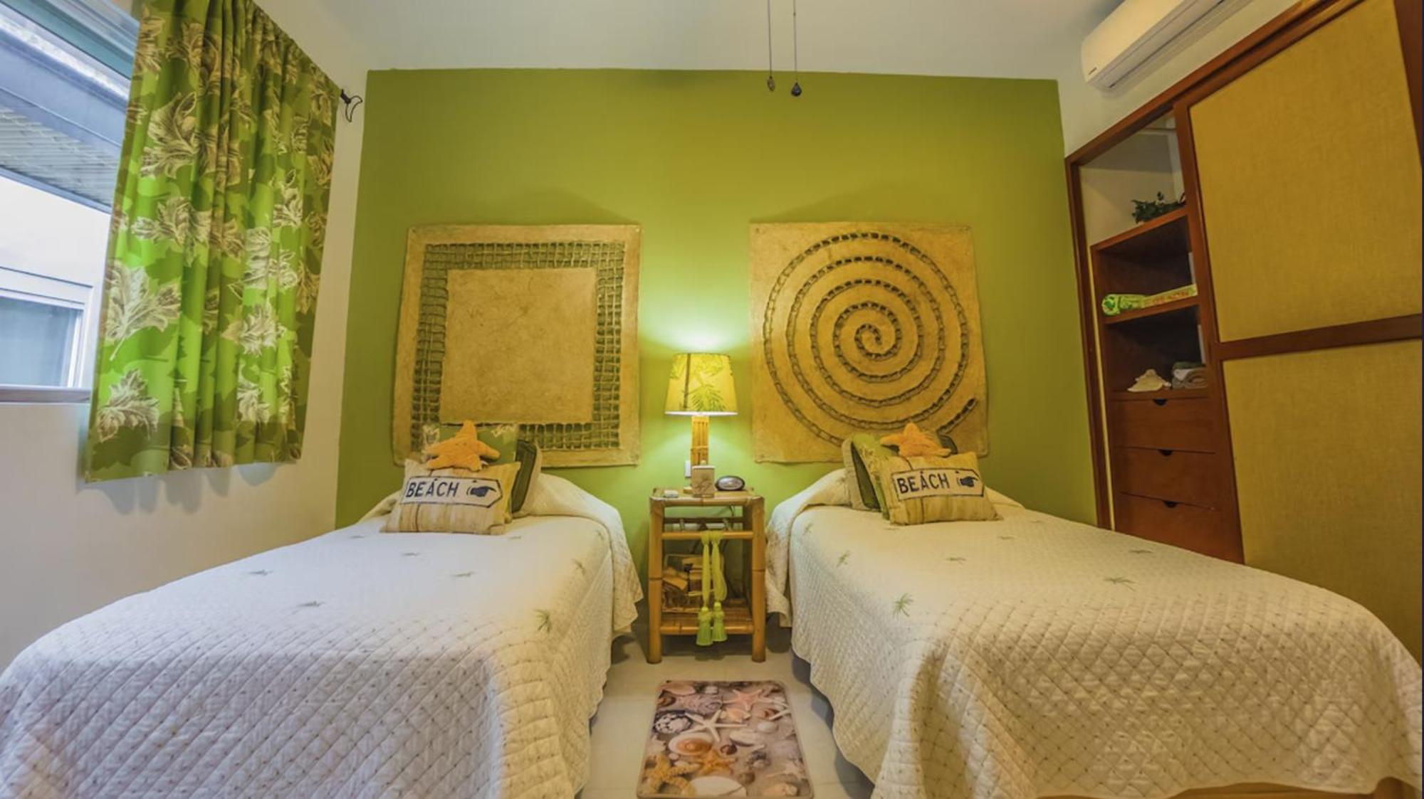 Luxury 2 Level Penthouse With 2 Bedroom - Only 3 Blocks From The - Meridian 310 Playa del Carmen