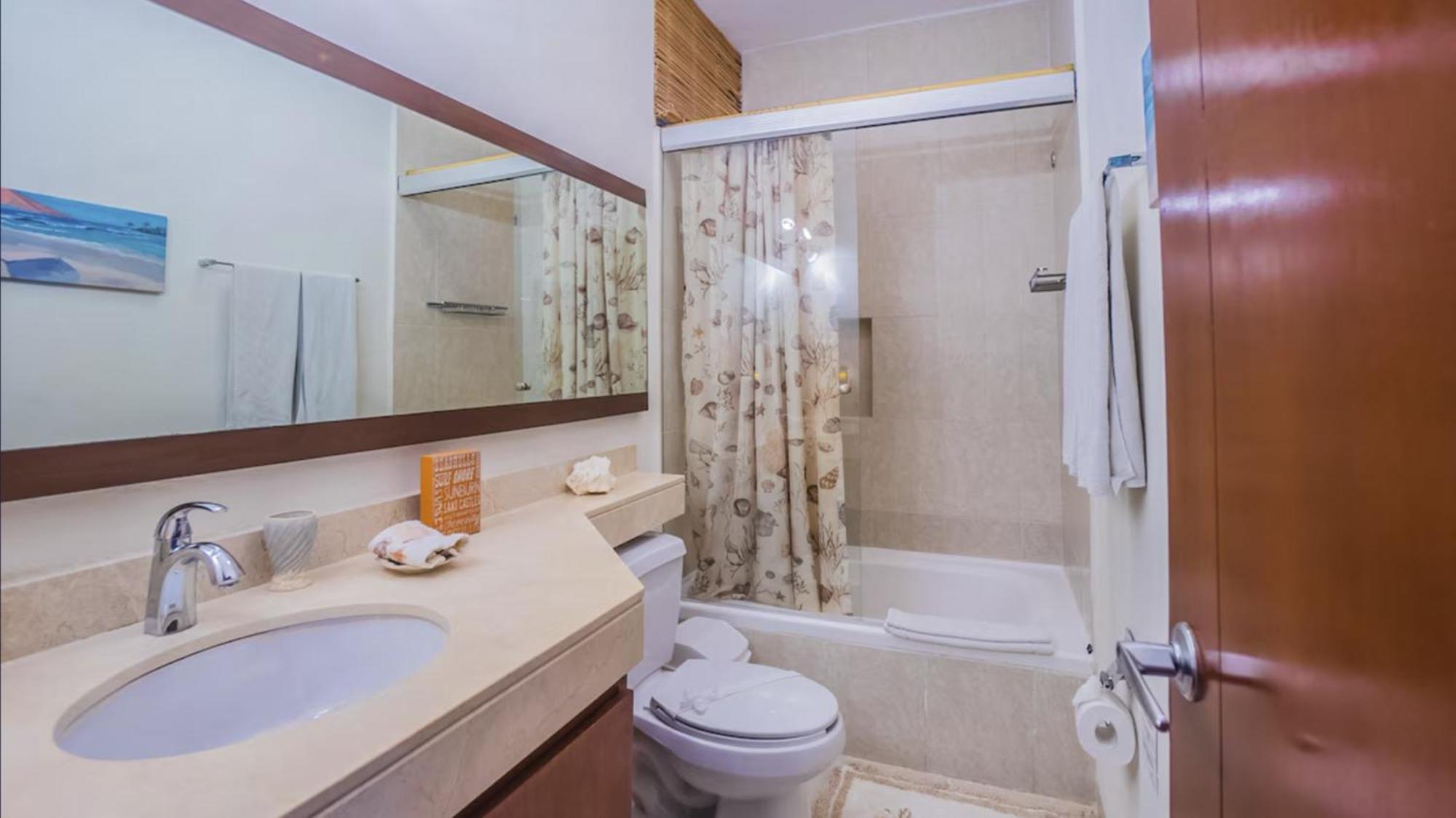 Luxury 2 Level Penthouse With 2 Bedroom - Only 3 Blocks From The - Meridian 310 Holiday home