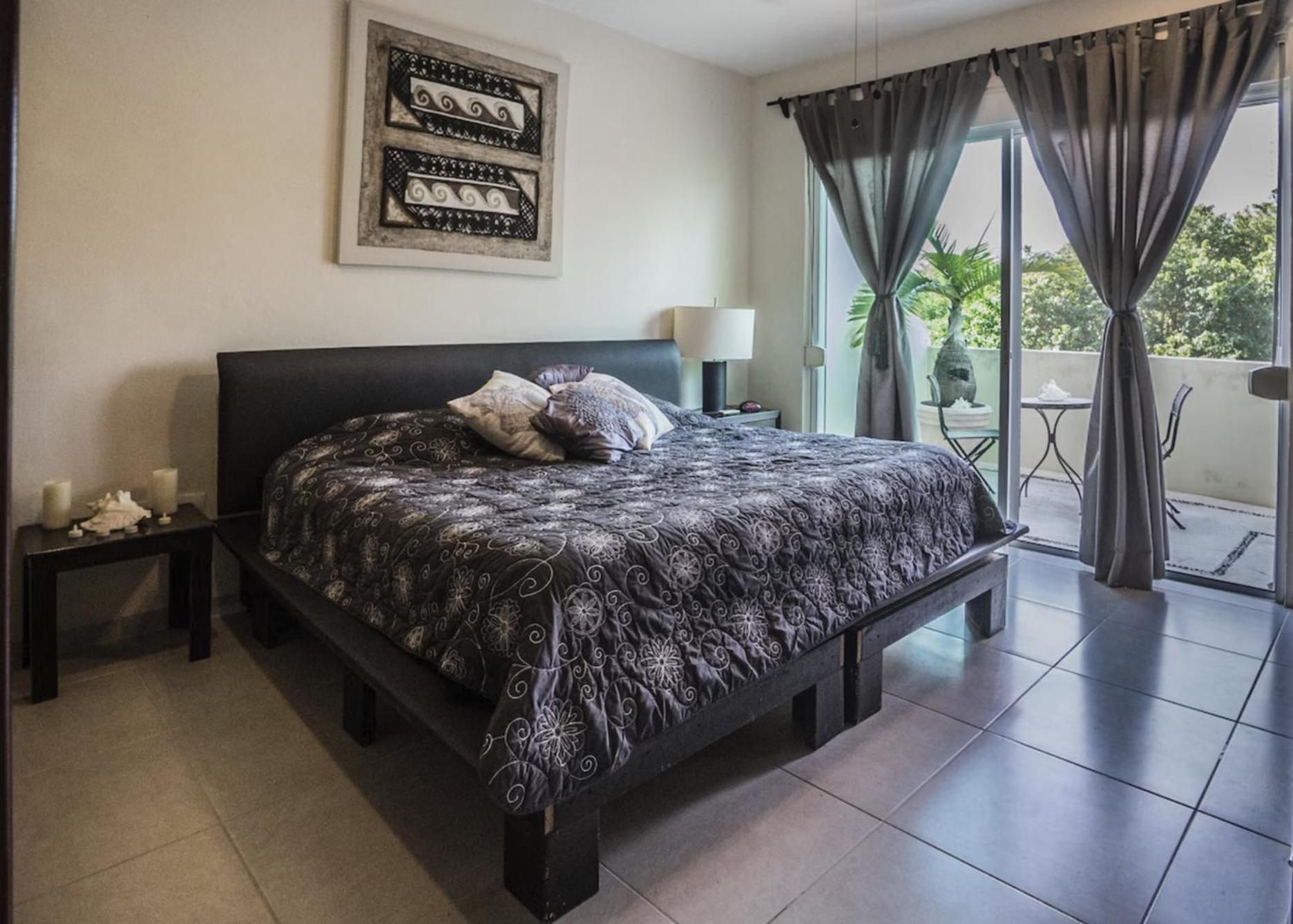 Holiday home Luxury 2 Level Penthouse With 2 Bedroom - Only 3 Blocks From The - Meridian 310