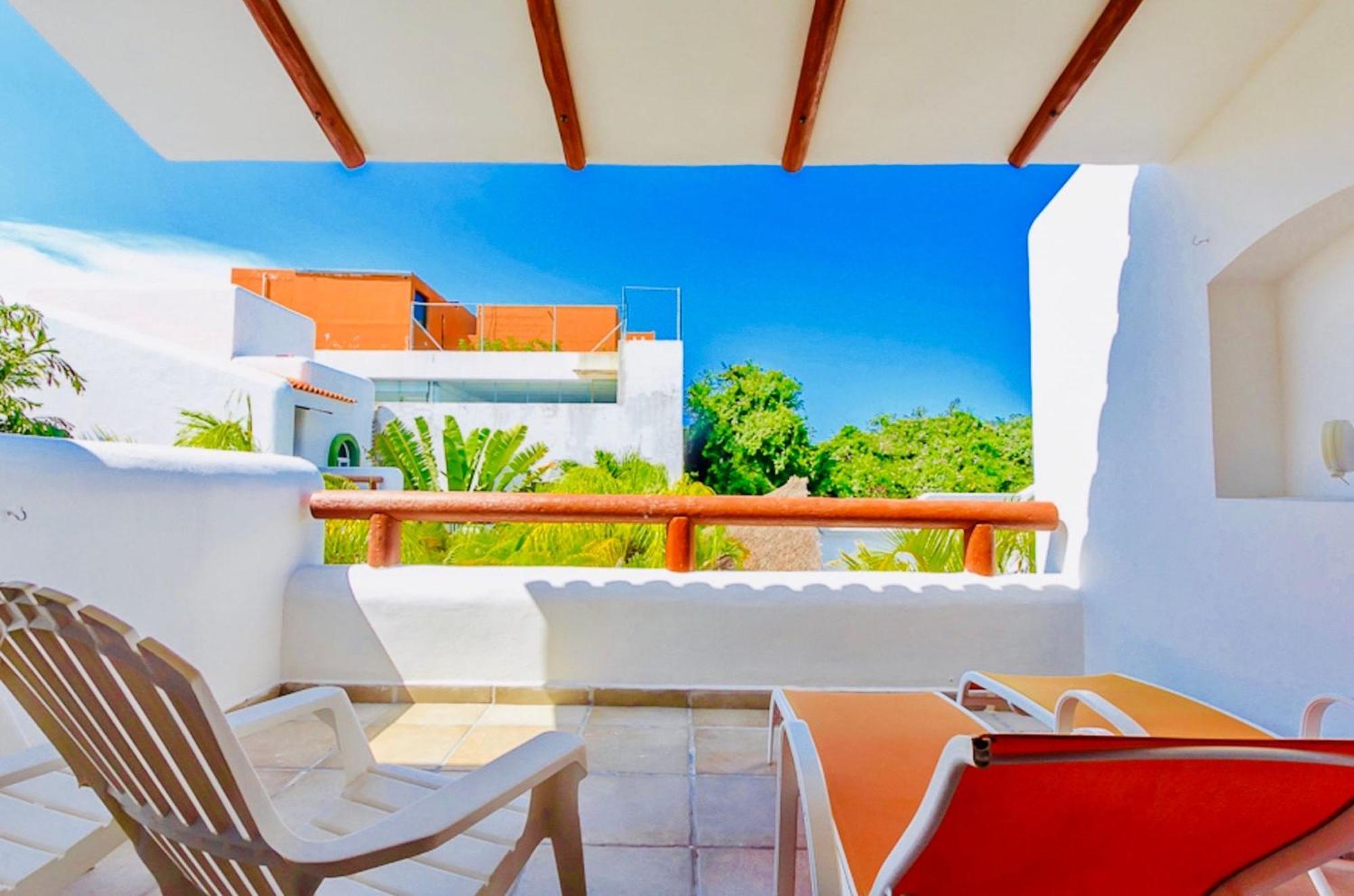 Casa de hóspedes Deluxe Jacuzzi Balcony With Swimming Pool Air Conditioning And Parking
