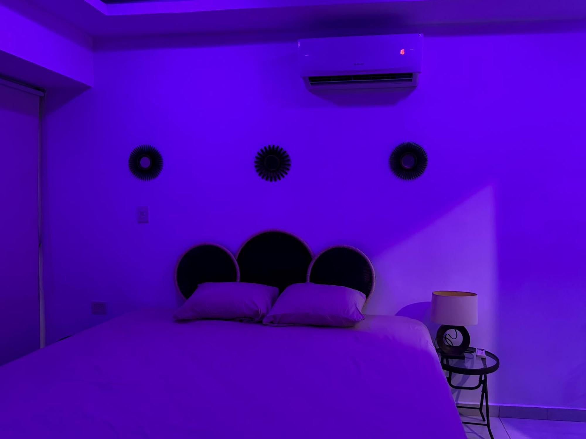 Long Apartment *