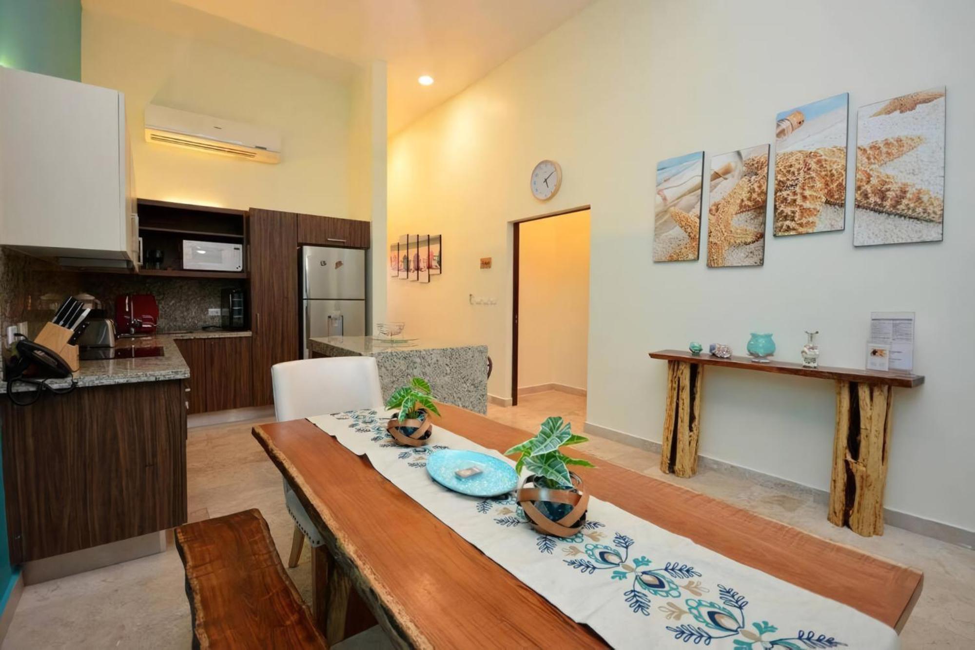 Tropical 3br Pool Near 5th Avenue & * Playa del Carmen