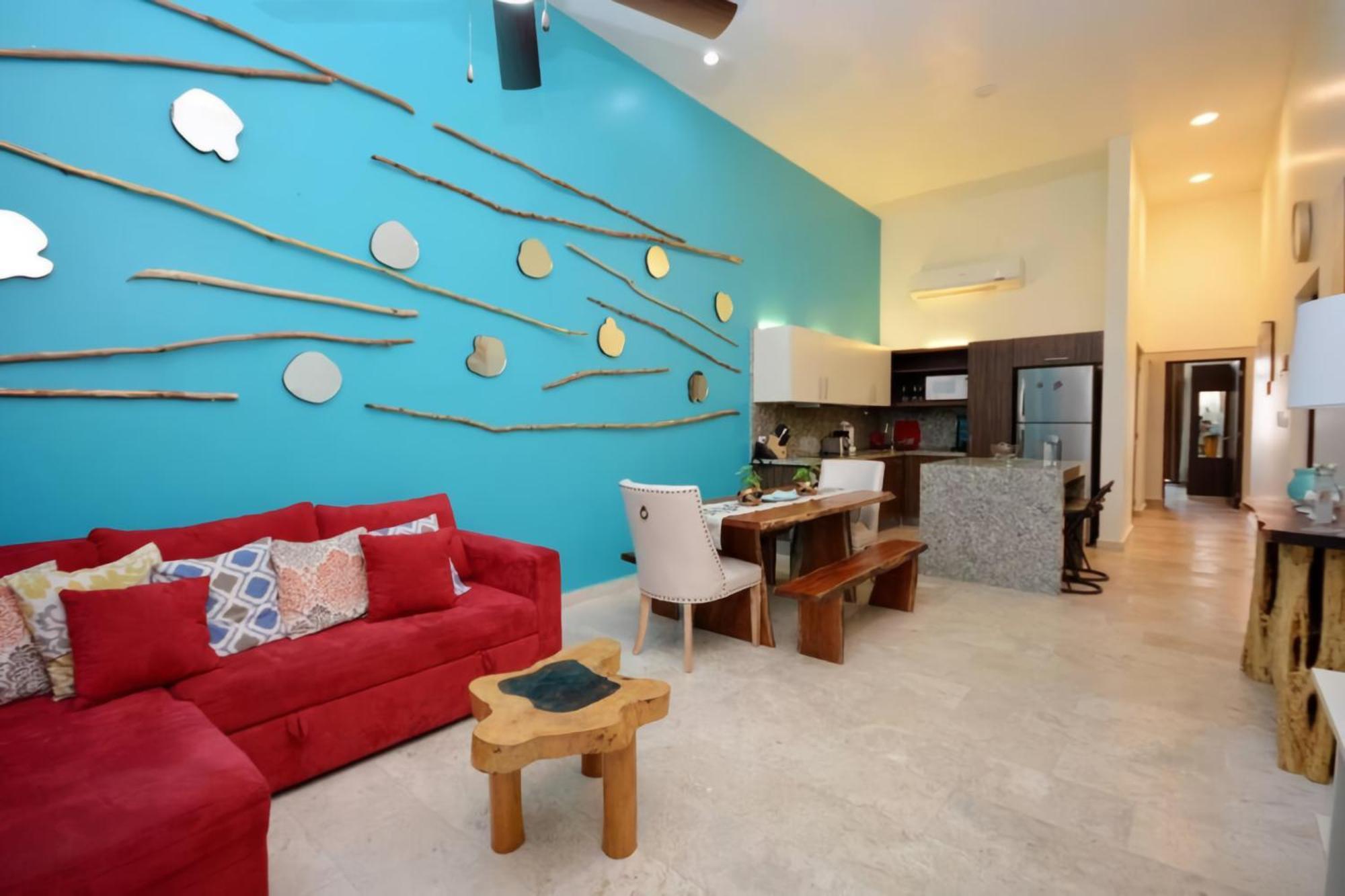 Tropical 3br Pool Near 5th Avenue & Apartment *