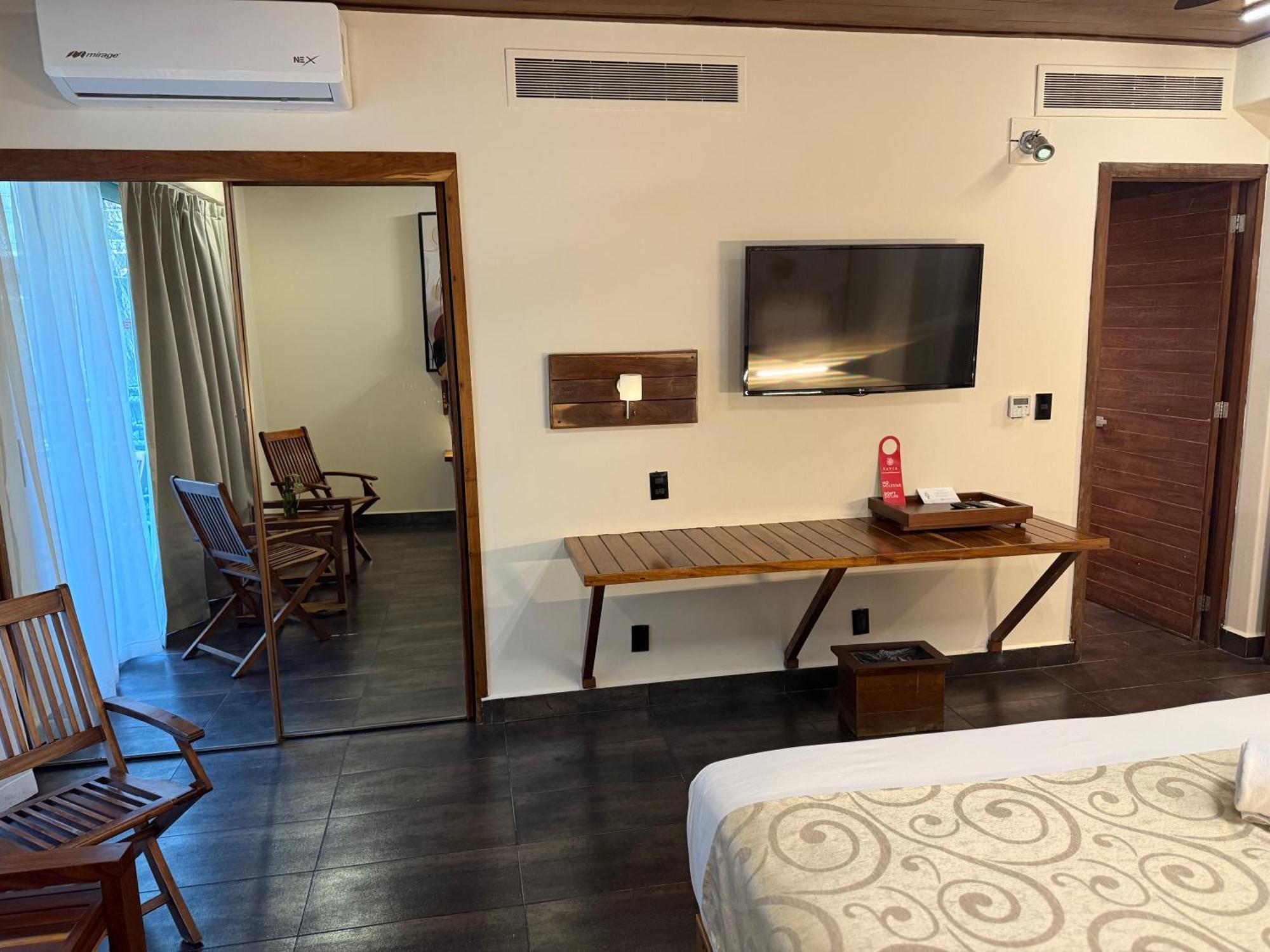 Kavia 5th Avenida (adults Only) 4*