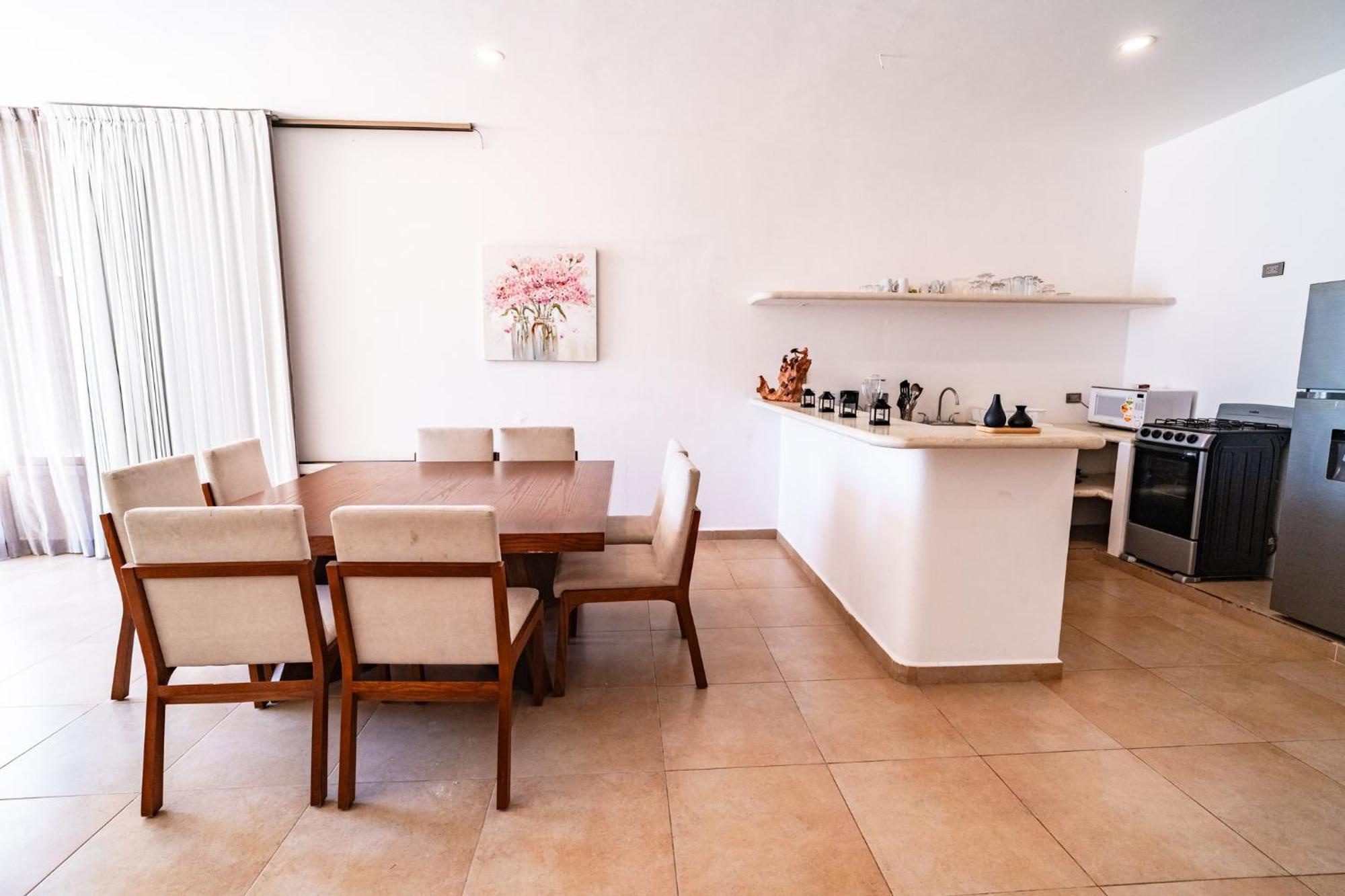 Areia - Front Lodge