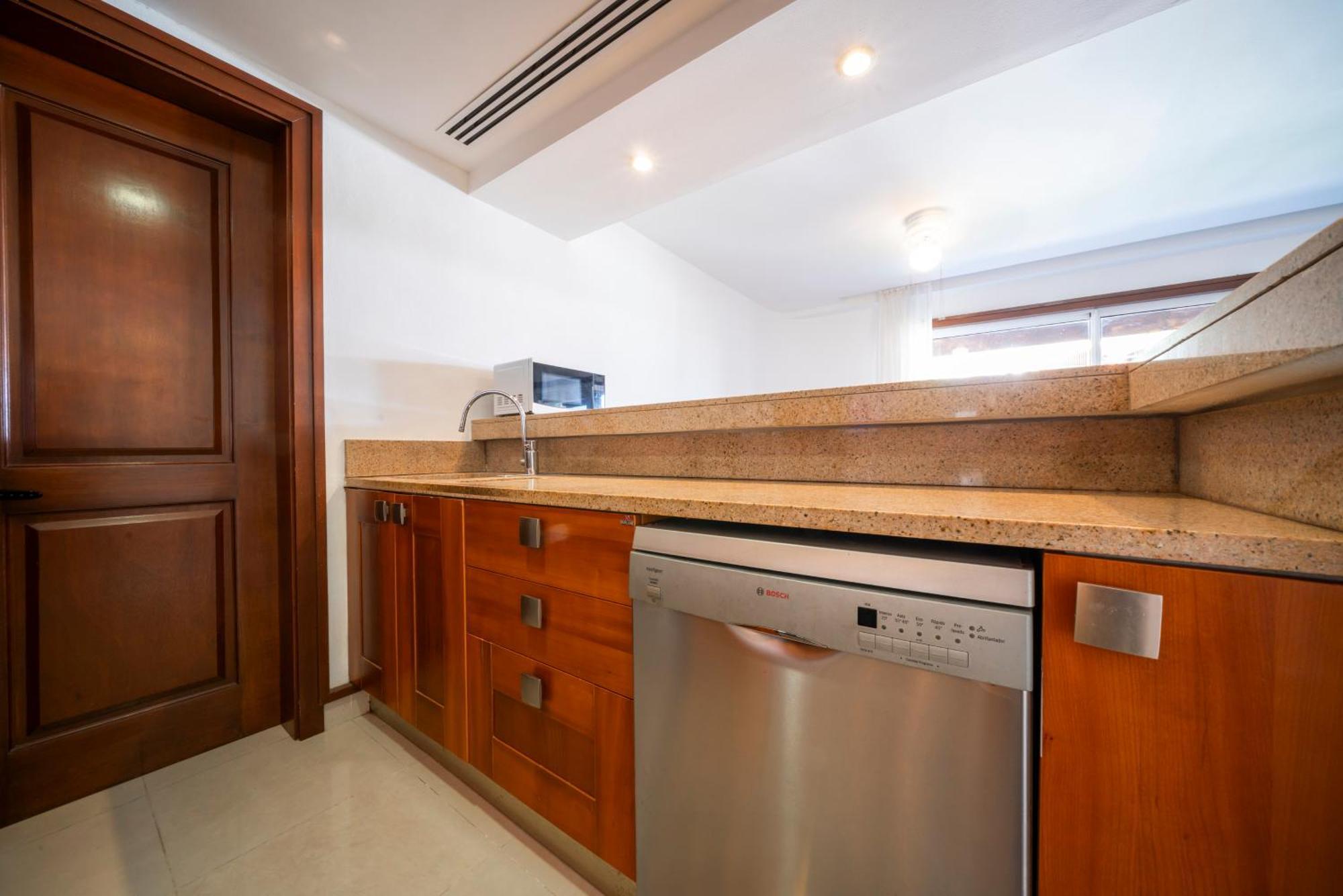 Nhà nghỉ Luxury 1 Bedroom With Pool And Fitness Center - Kaan 304 Playa del Carmen