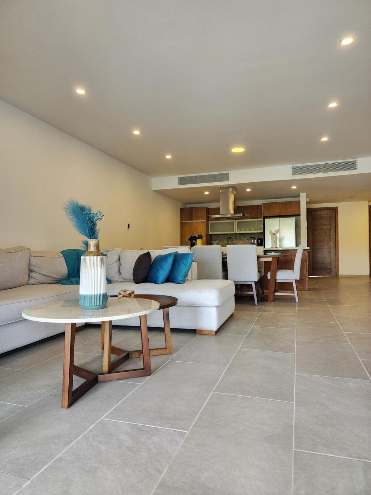 Luxury Swim-up And Private Club Playa del Carmen