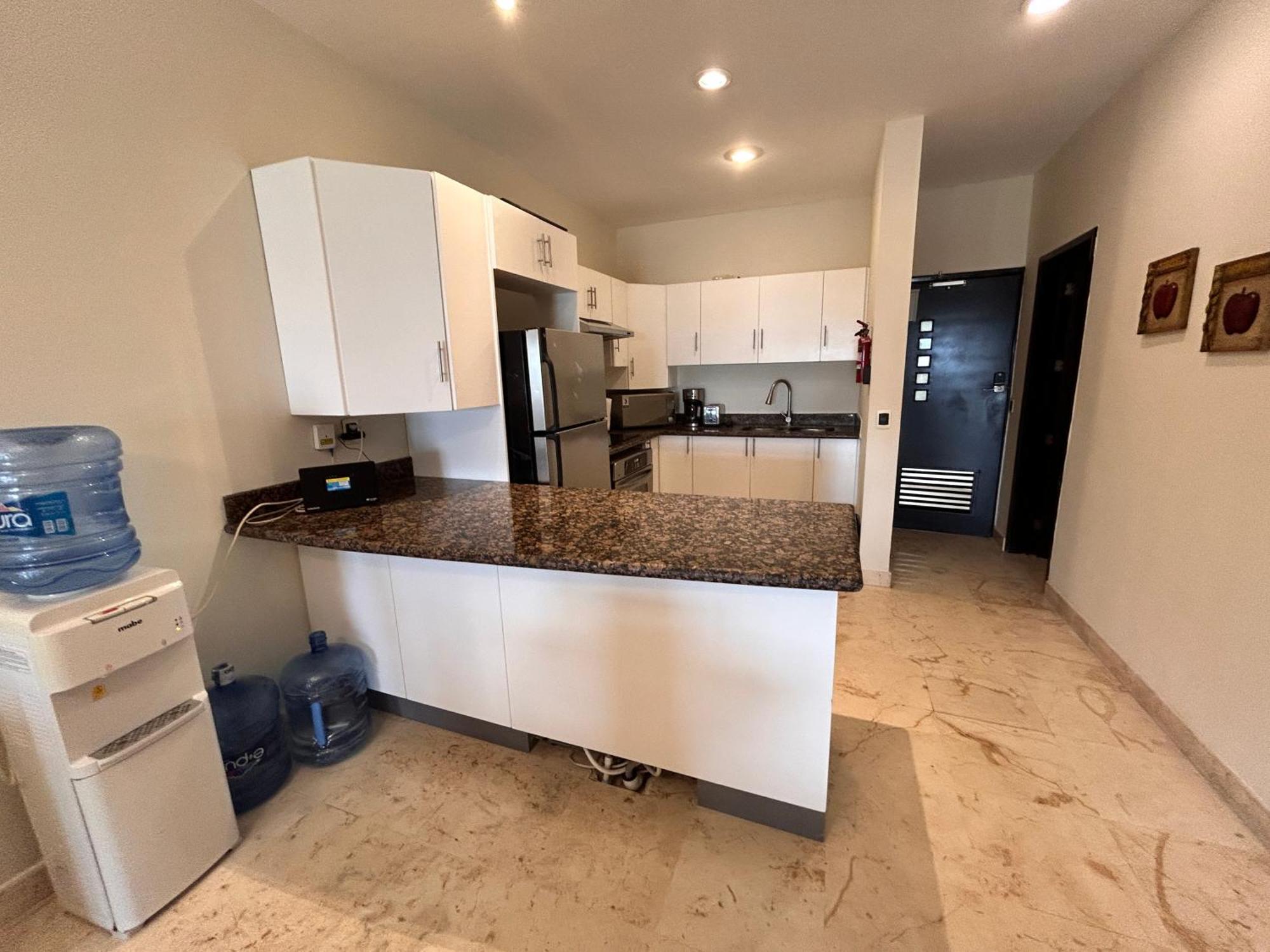 El Faro 402 Surf Ocean View 2 Bedroom Apartment