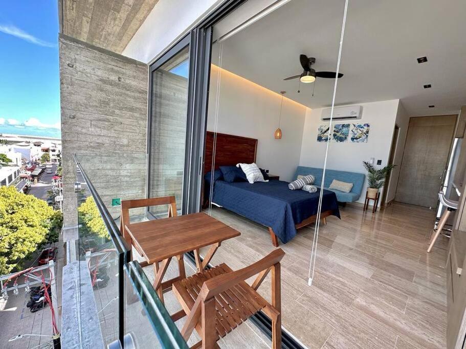 Apartment Cozy Modern View W/ Rooftop Pool & Gym - Agama 403 *