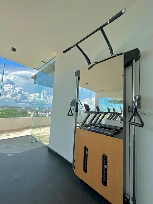 Apartment Cozy Modern View W/ Rooftop Pool & Gym - Agama 403