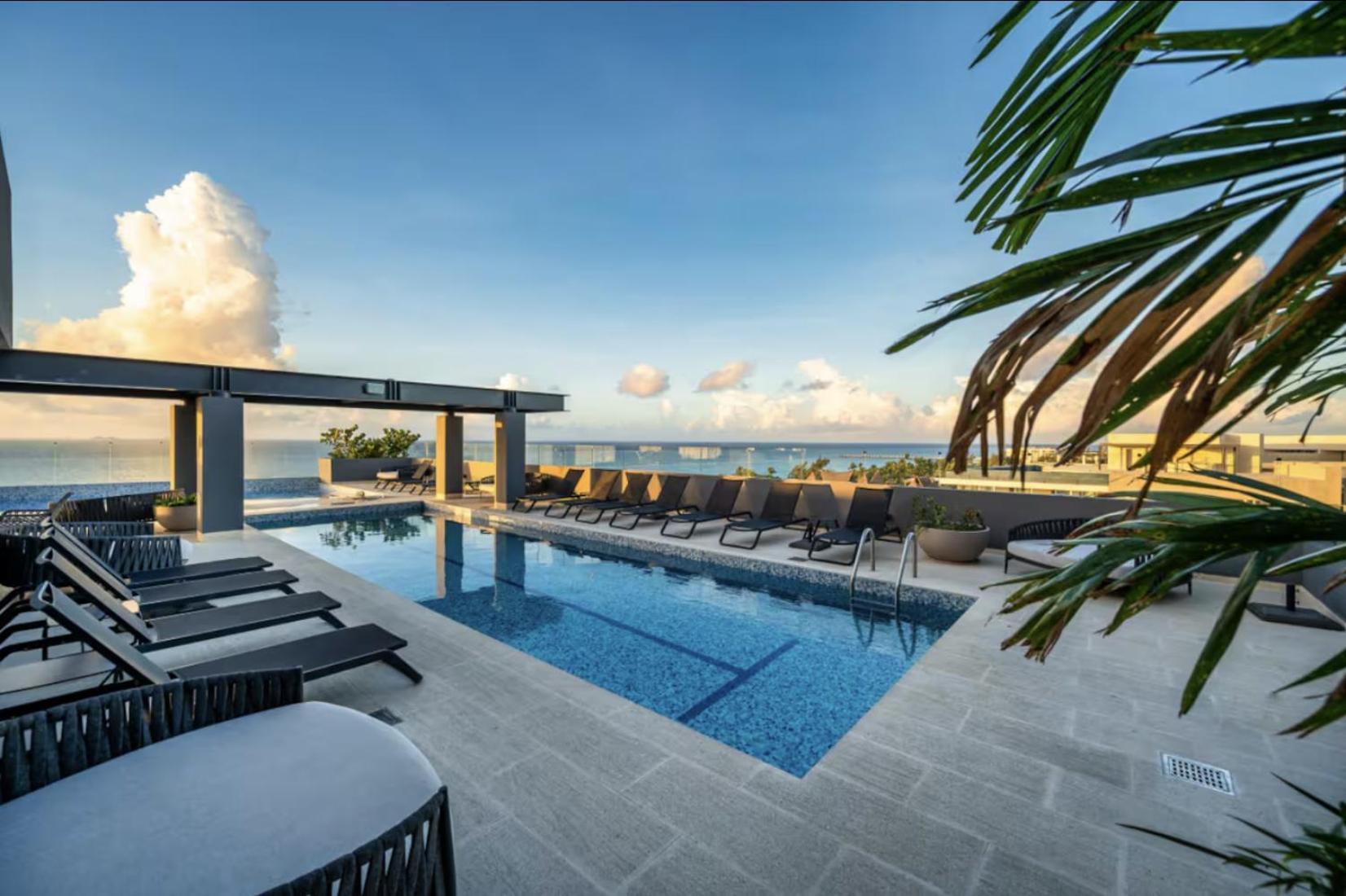 Luxury 1br Condo-amazing Oceanviews Prime Location Close To Căn hộ Playa del Carmen