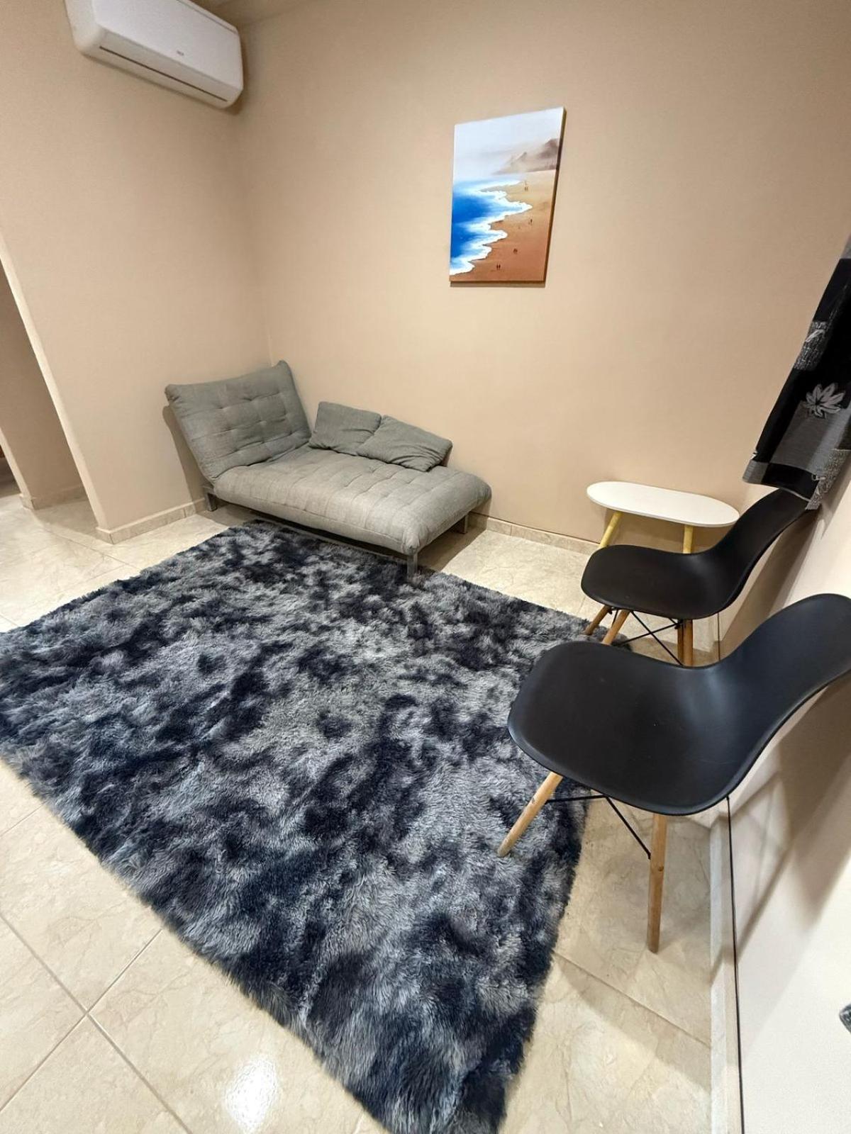 Torre 70, Departamento 10