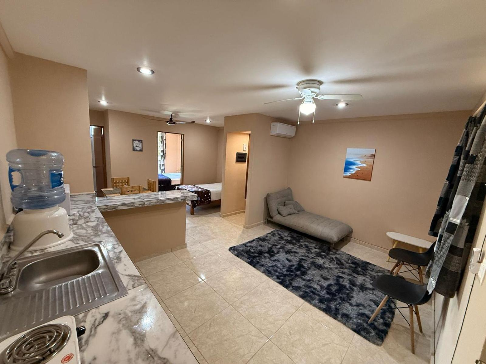 Torre 70, Departamento 10 Apartment *