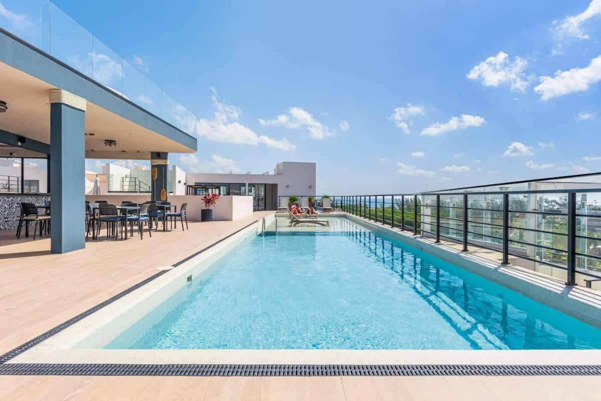 Holiday home Luxury Room, Ocean View From Balcony And Rooptop *