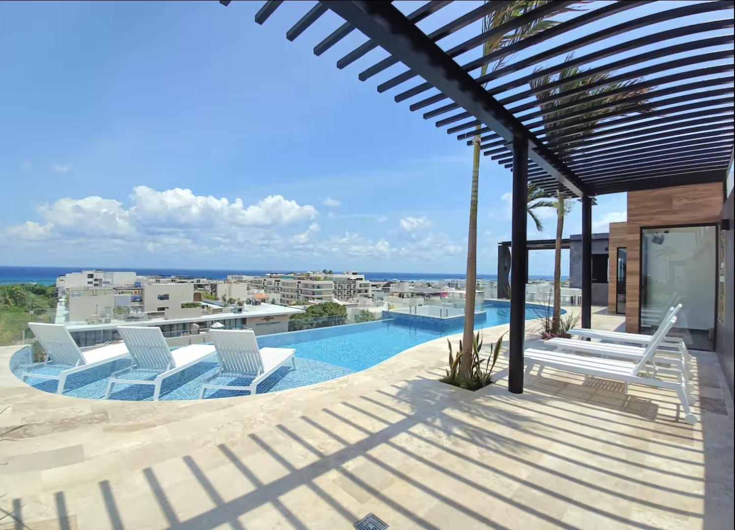 Stylish With Roof Ocean Views Near Mamitas And 5th Ave Căn hộ Playa del Carmen
