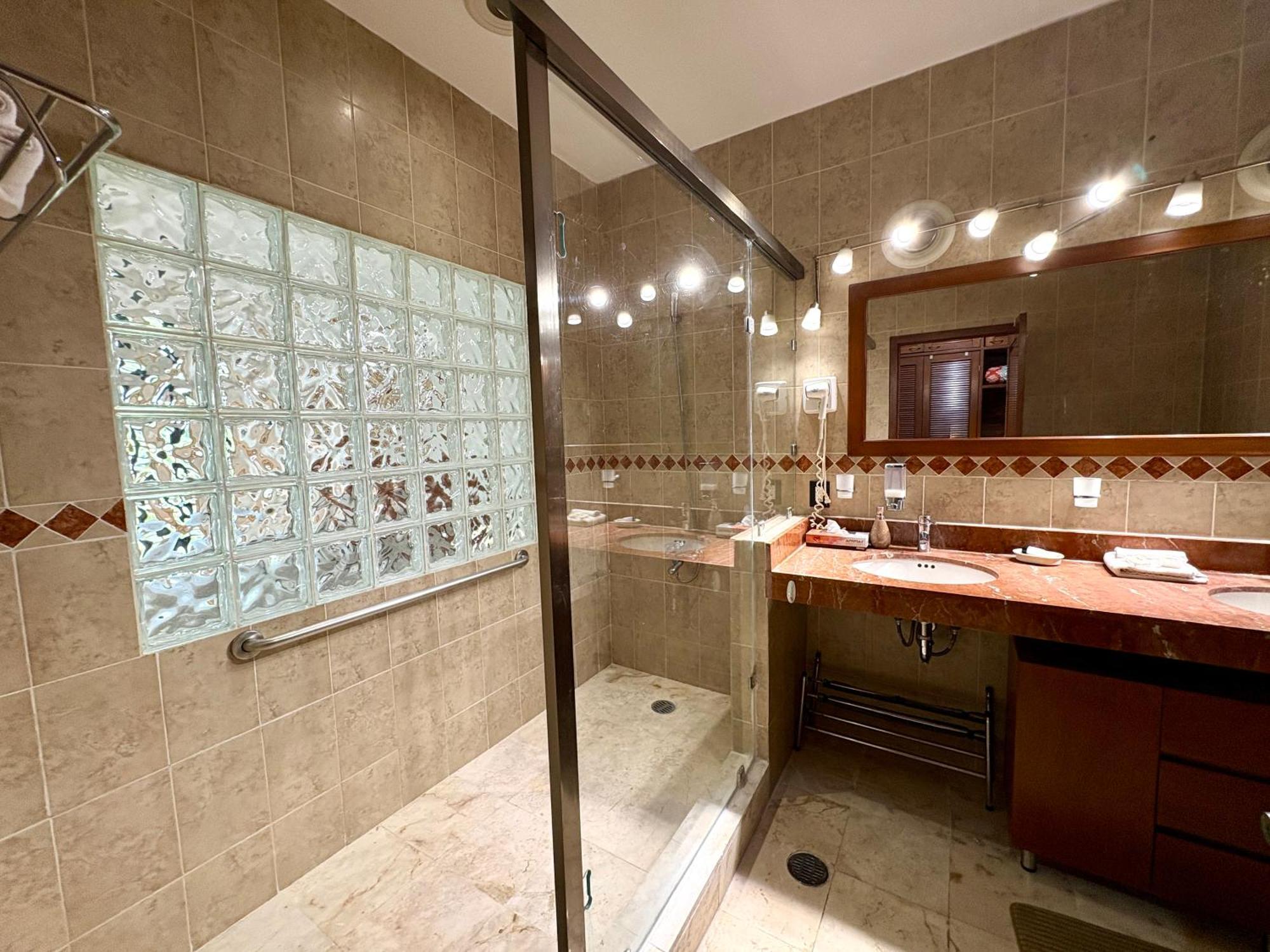 Căn hộ Luxury Oasis In Playacar - Tropical Pool Playa del Carmen