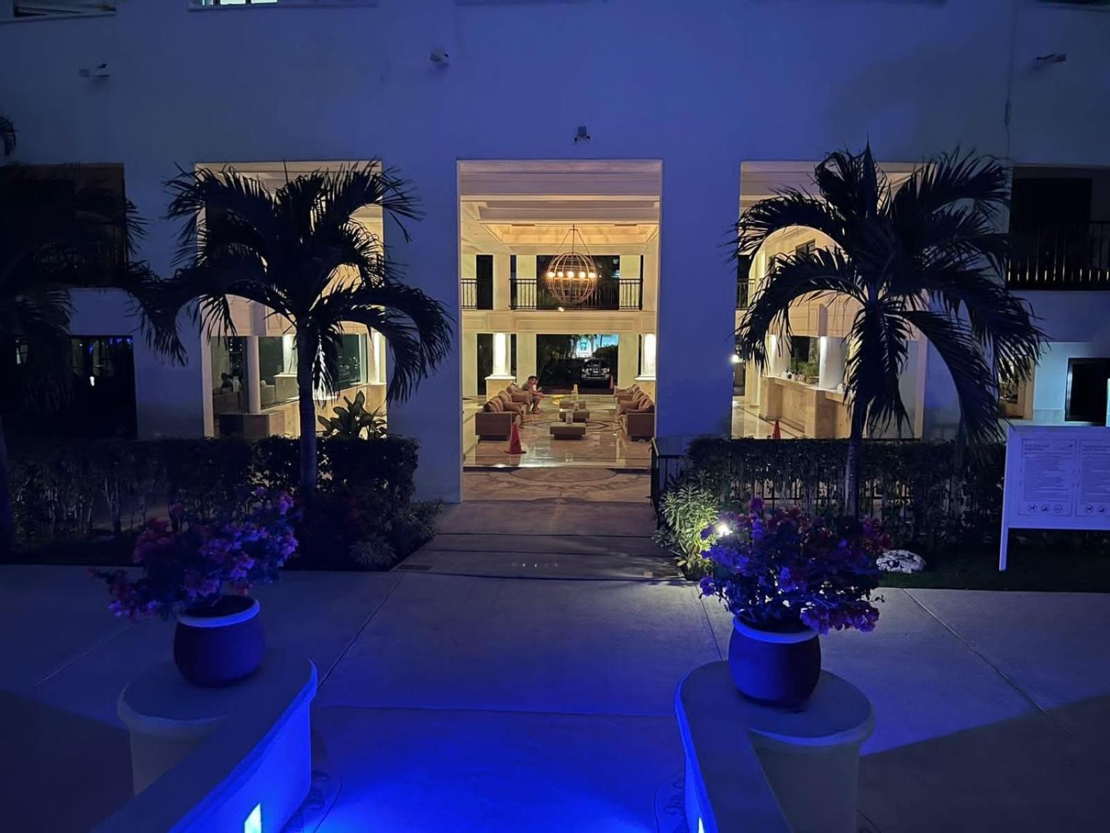 Luxury Oasis In Playacar - Tropical Pool * Playa del Carmen