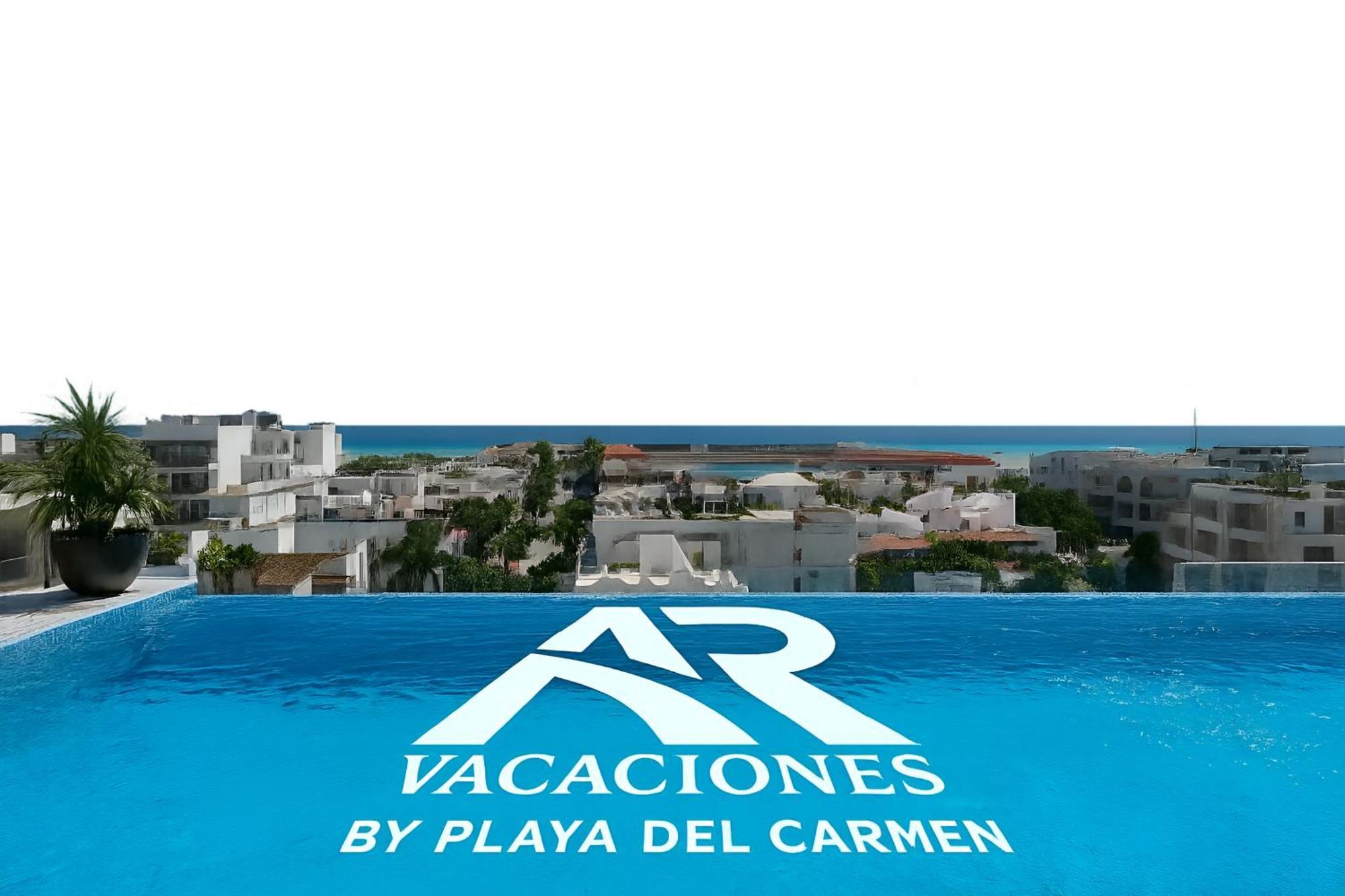 Modern Refuge Just Steps From 5th Avenue Apartment Playa del Carmen