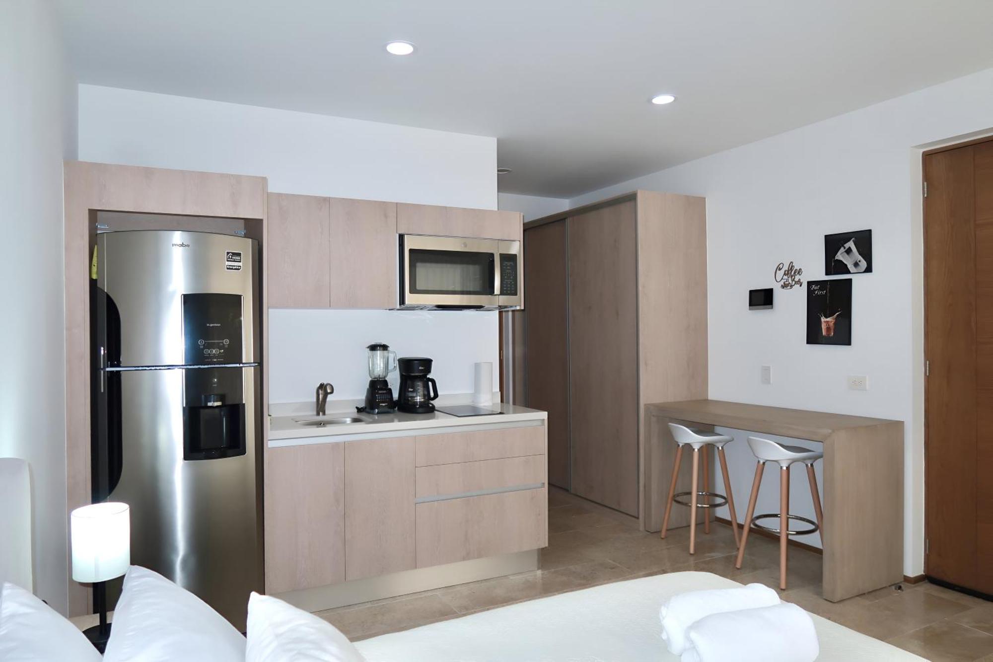 Modern Refuge Just Steps From 5th Avenue Apartment