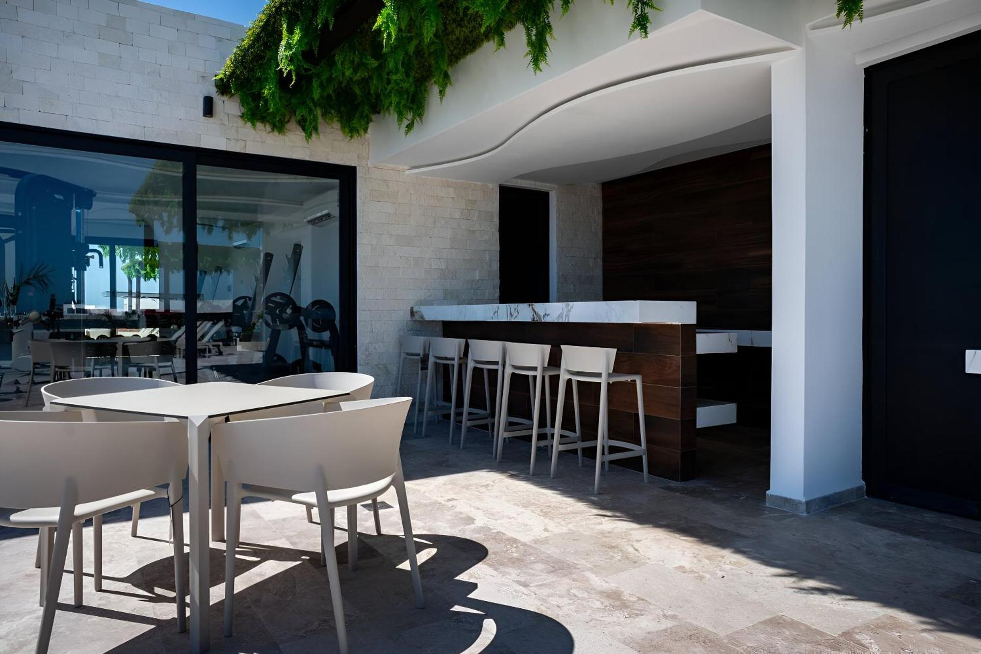 Modern Refuge Just Steps From 5th Avenue Playa del Carmen